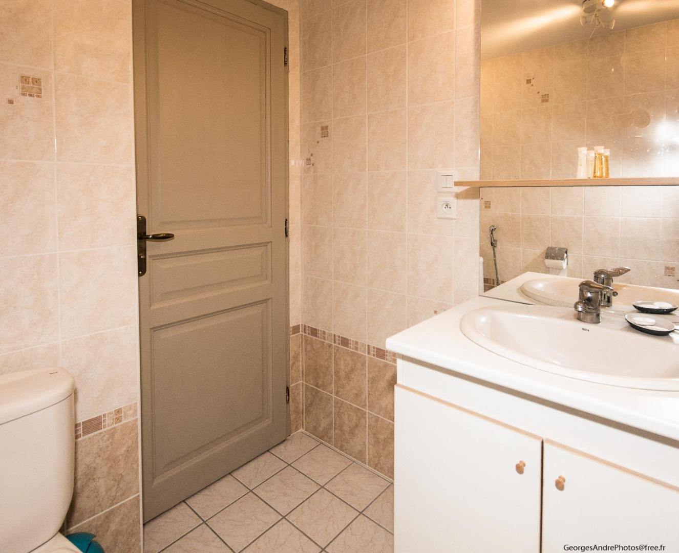 Suite with Terrace - Photo 2