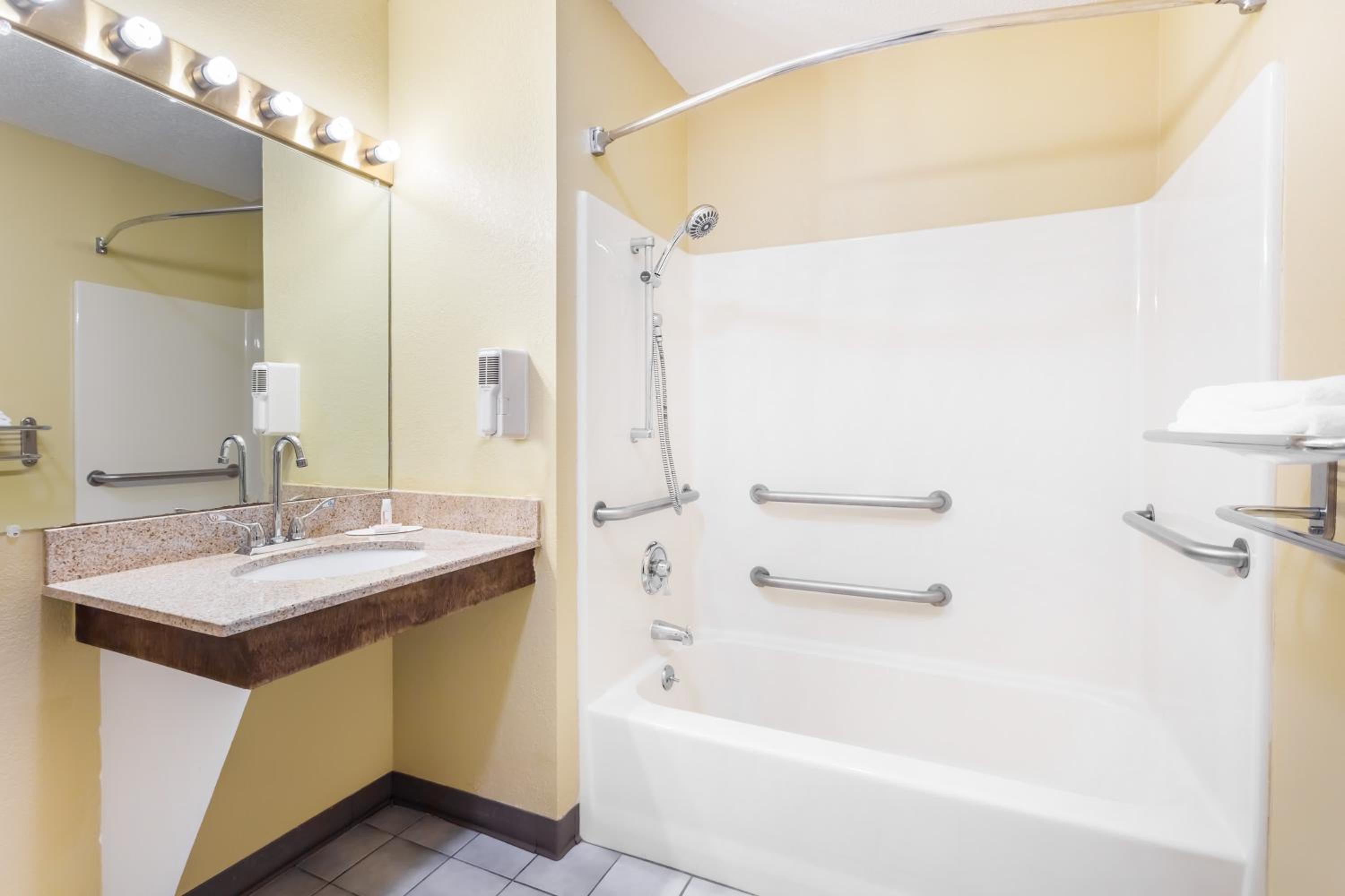 Double Room with Two Double Beds and Roll-in Shower - Mobility Access/Non-Smoking