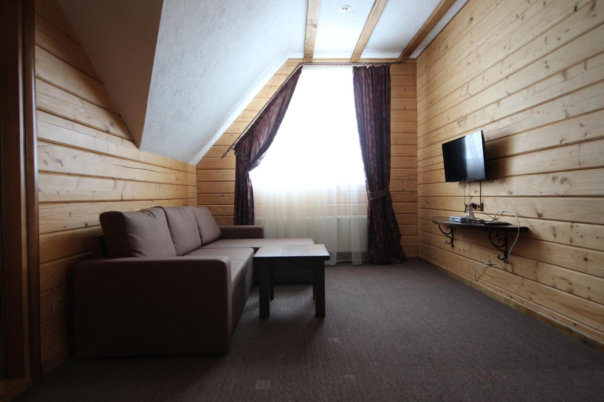 Two-Bedroom Suite photo 2