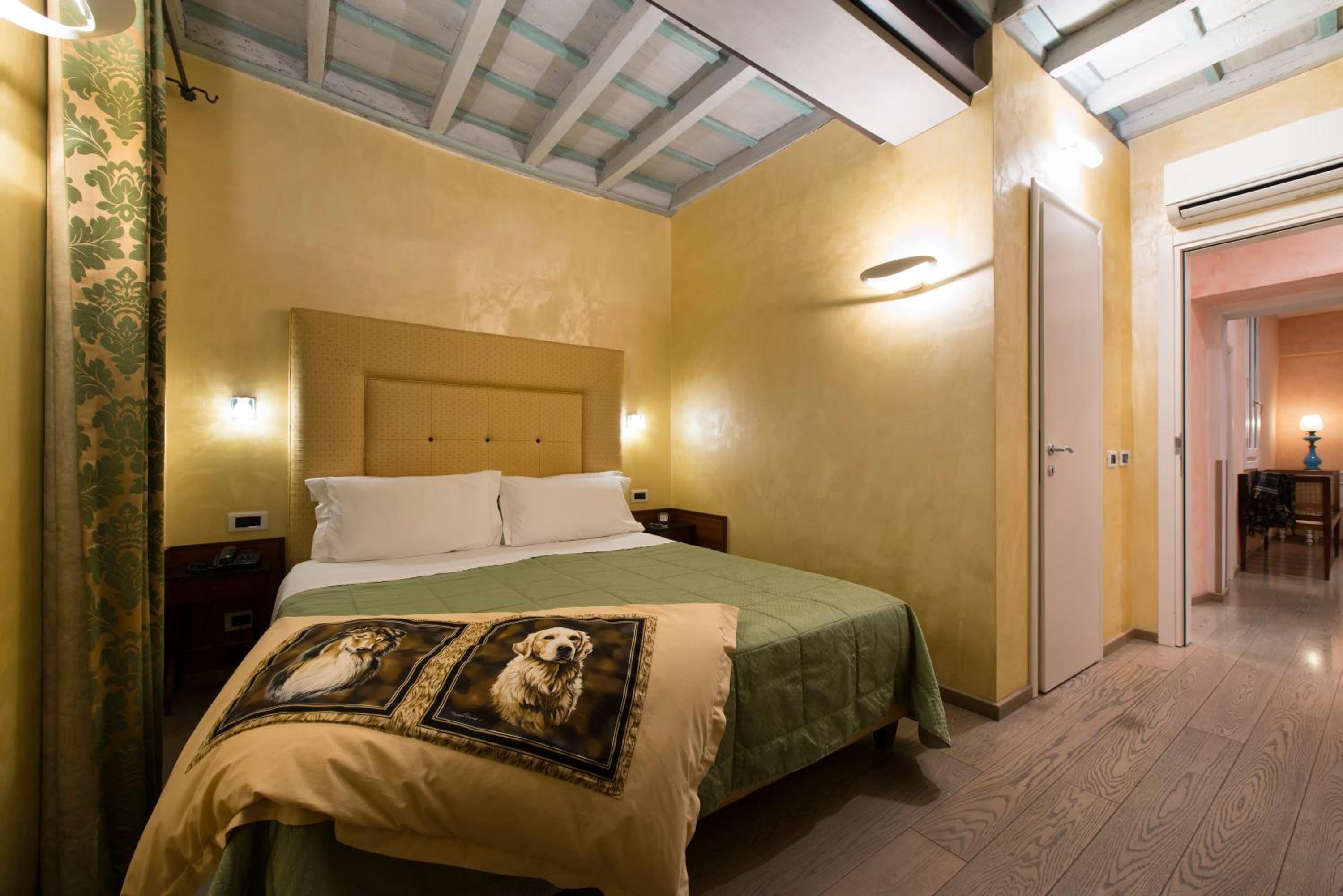 Double Room photo 2