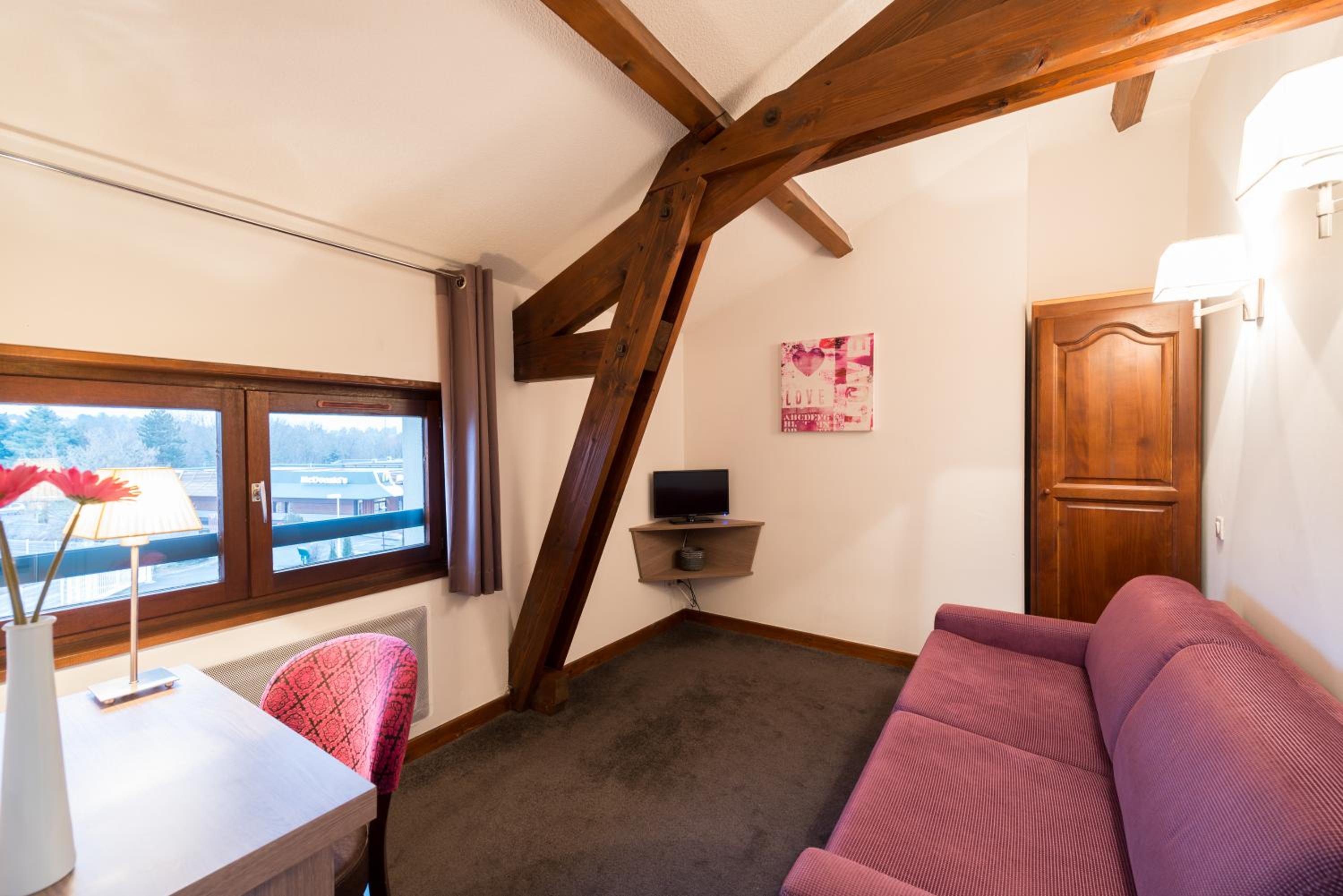 Suite (2 Adults + 2 Children) photo 3