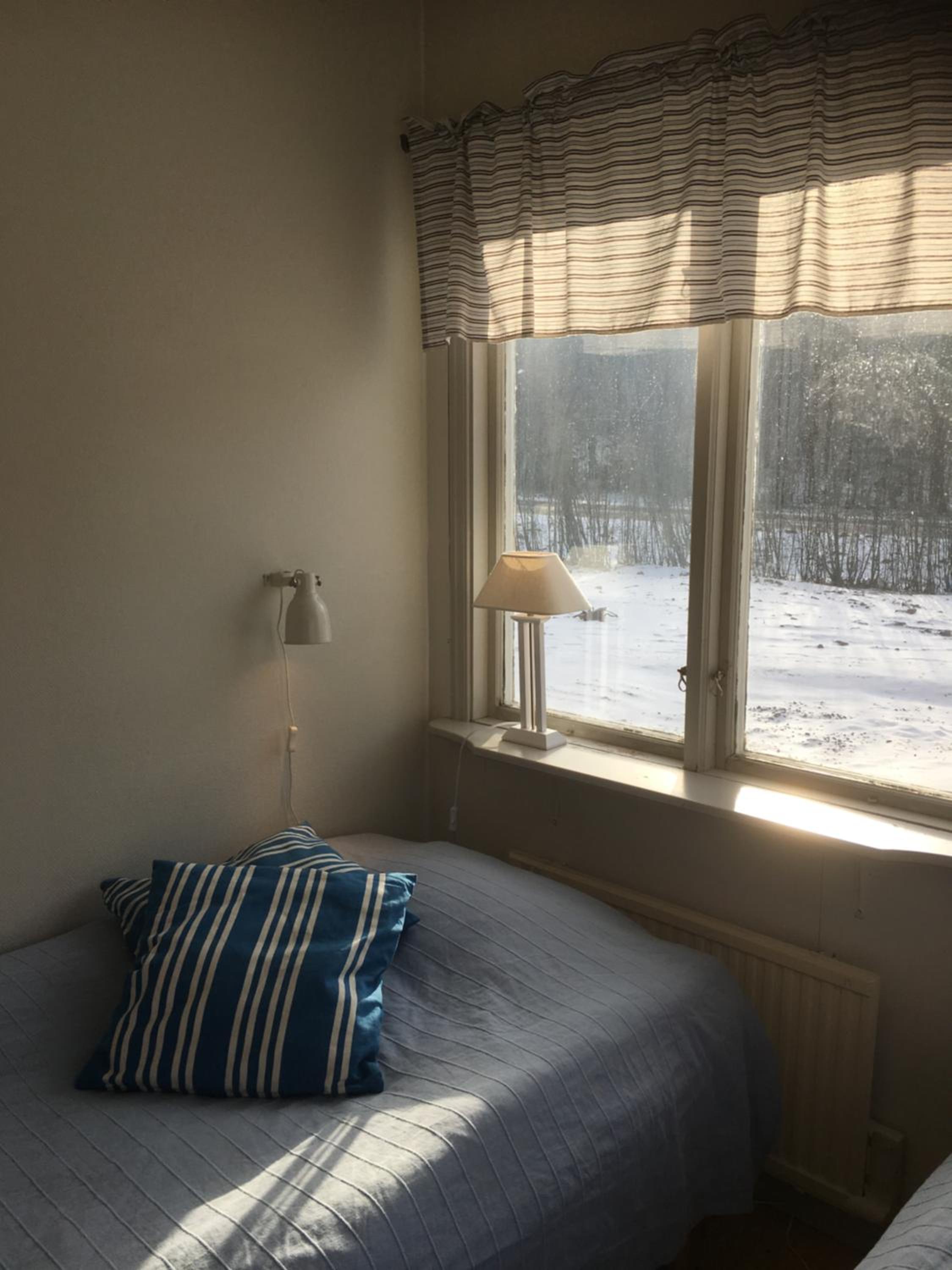 One-Bedroom Cottage with Lake View  - Photo 68