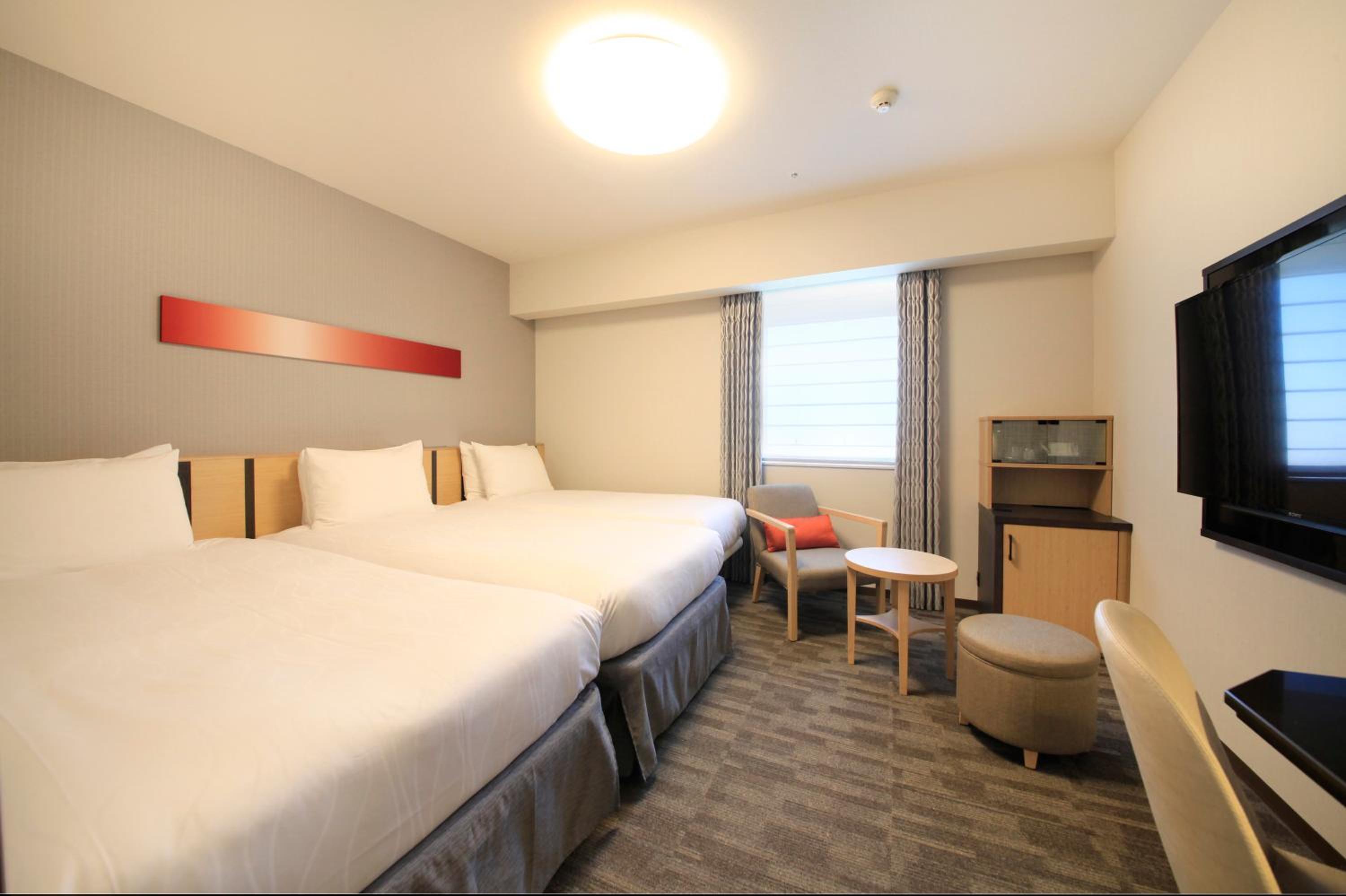 Moderate Triple Room - Non-Smoking