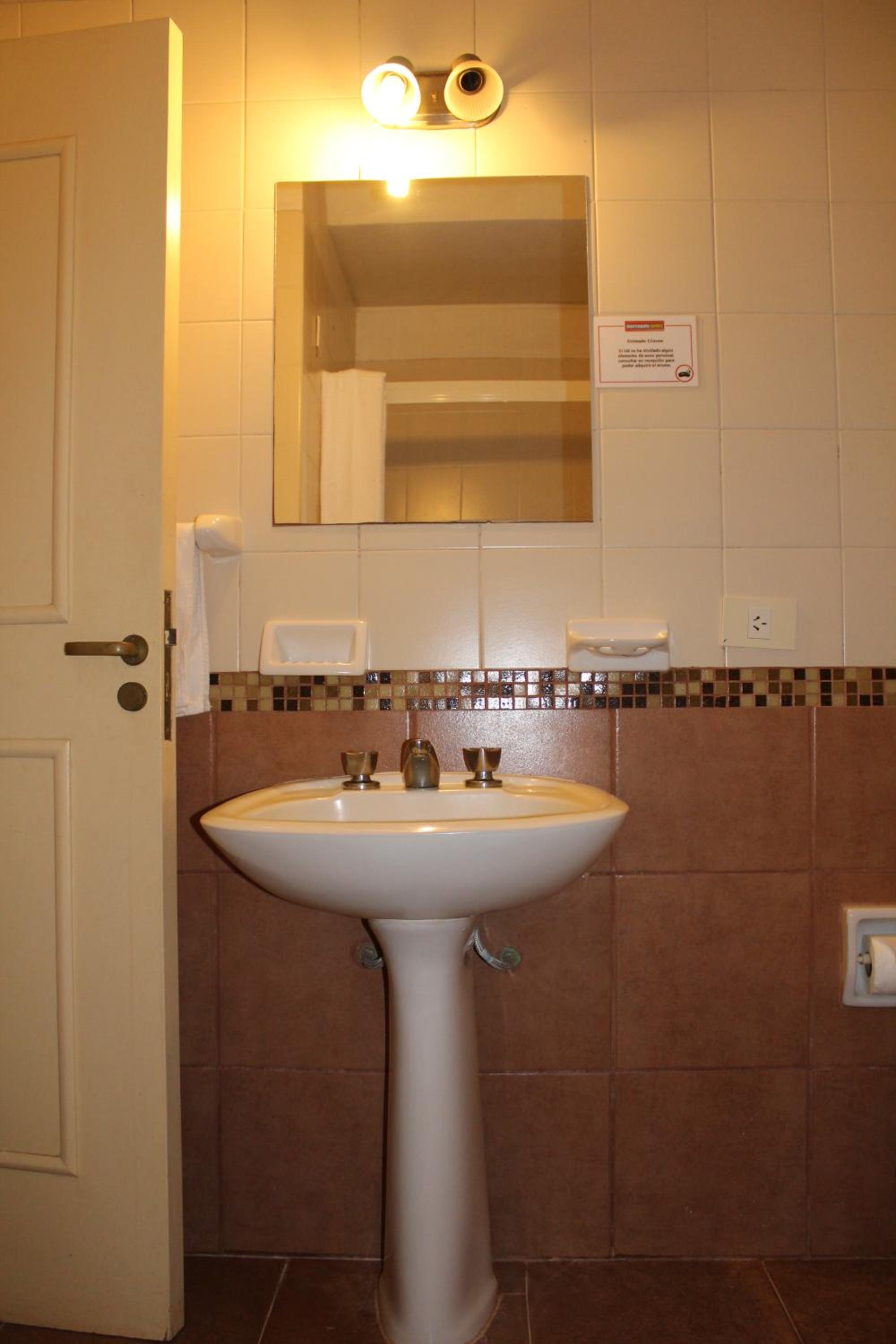 Standard Quadruple Room photo 2