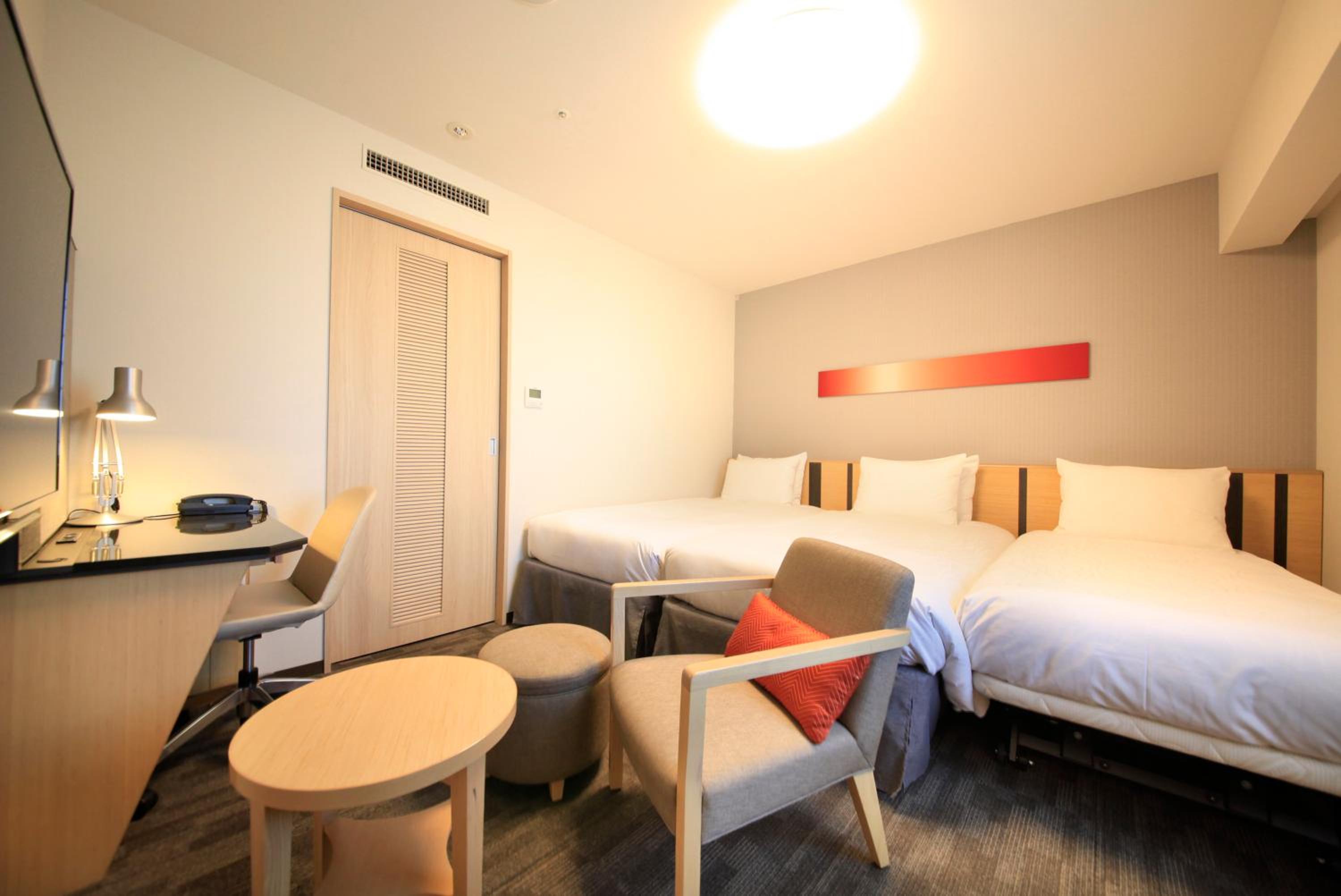 Moderate Triple Room - Non-Smoking