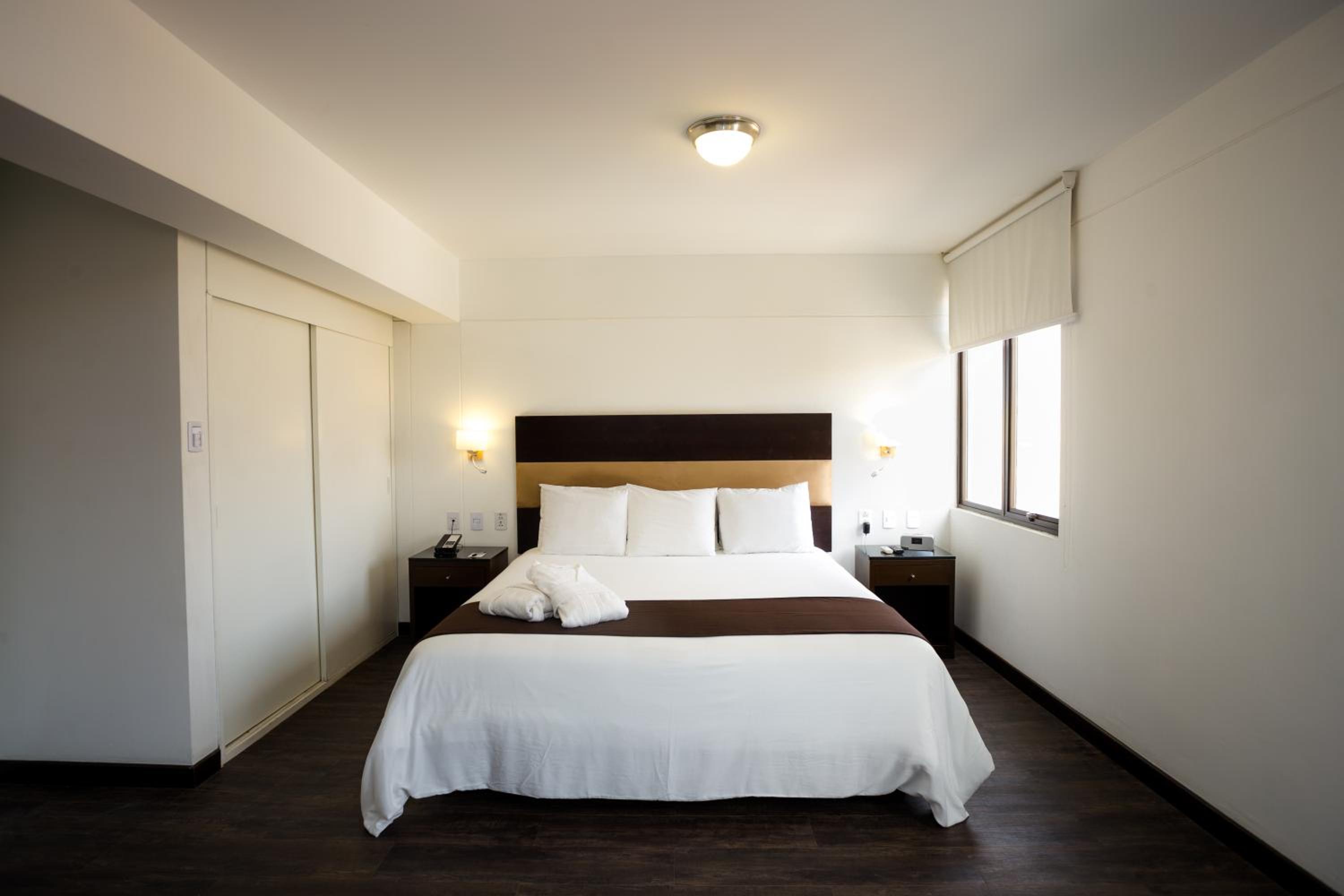 Double Room - Photo 1