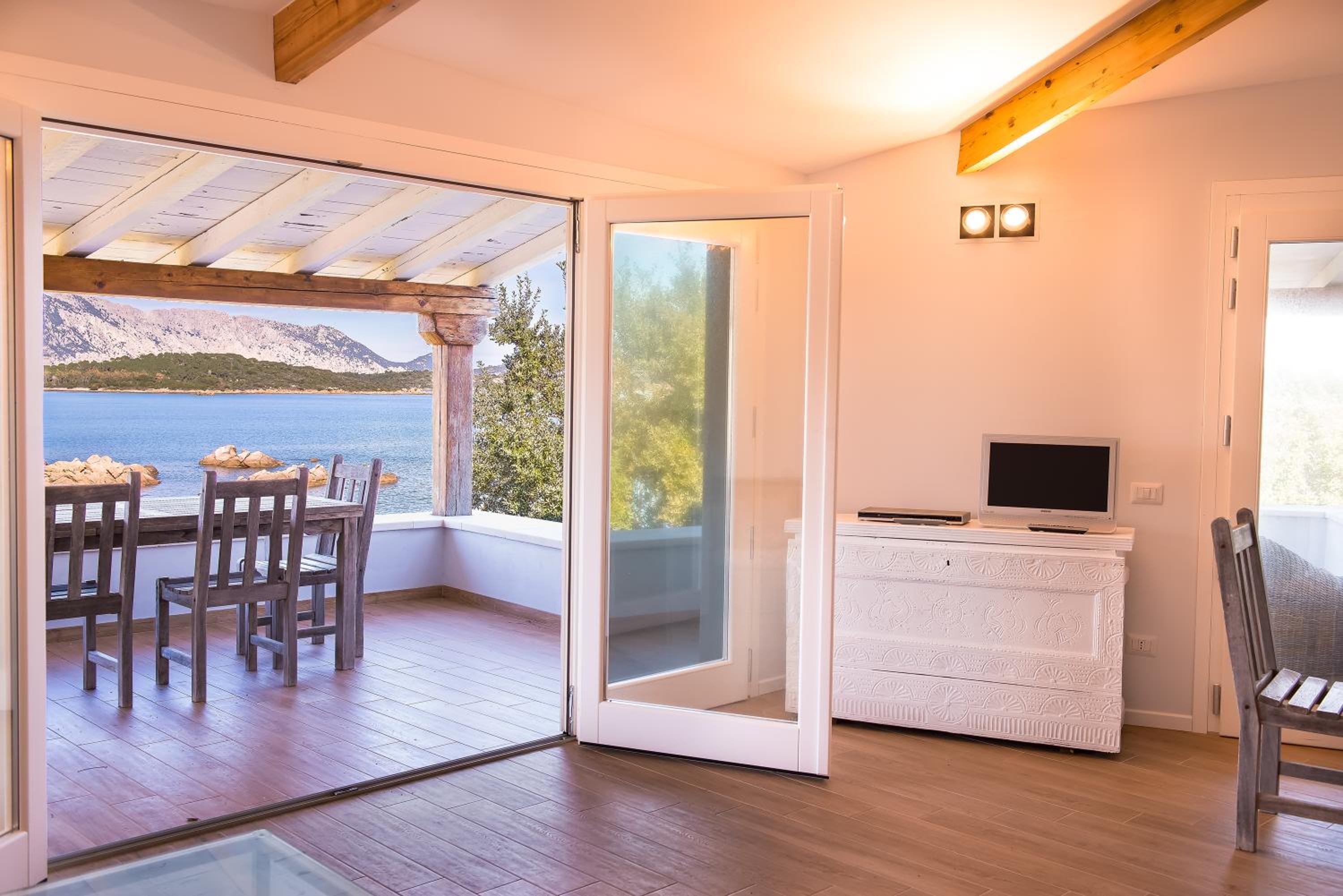 Villa - Beach Front