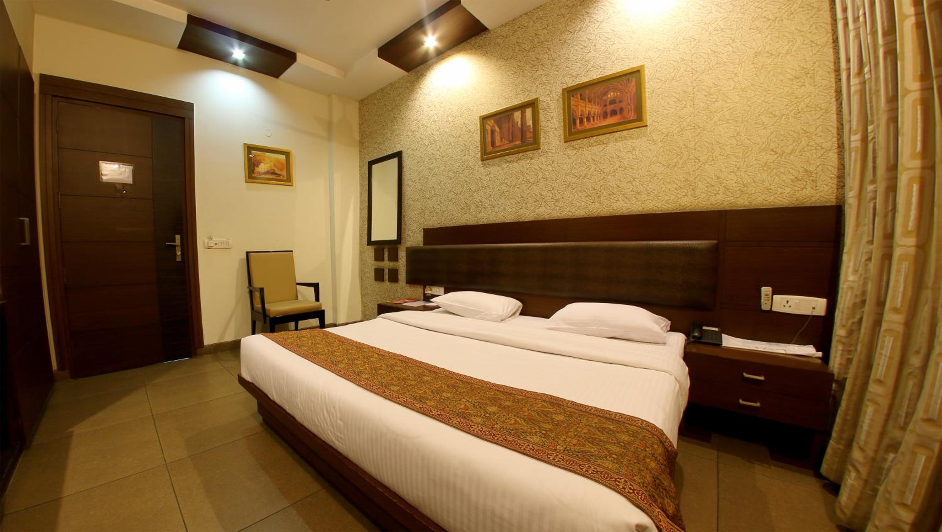 Superior Double Room - Photo 3