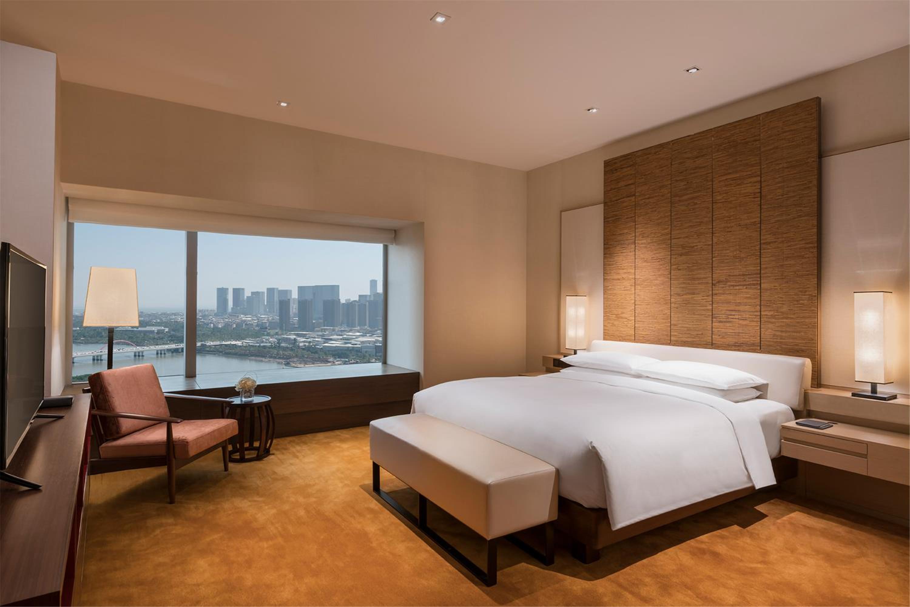 Premium Suite