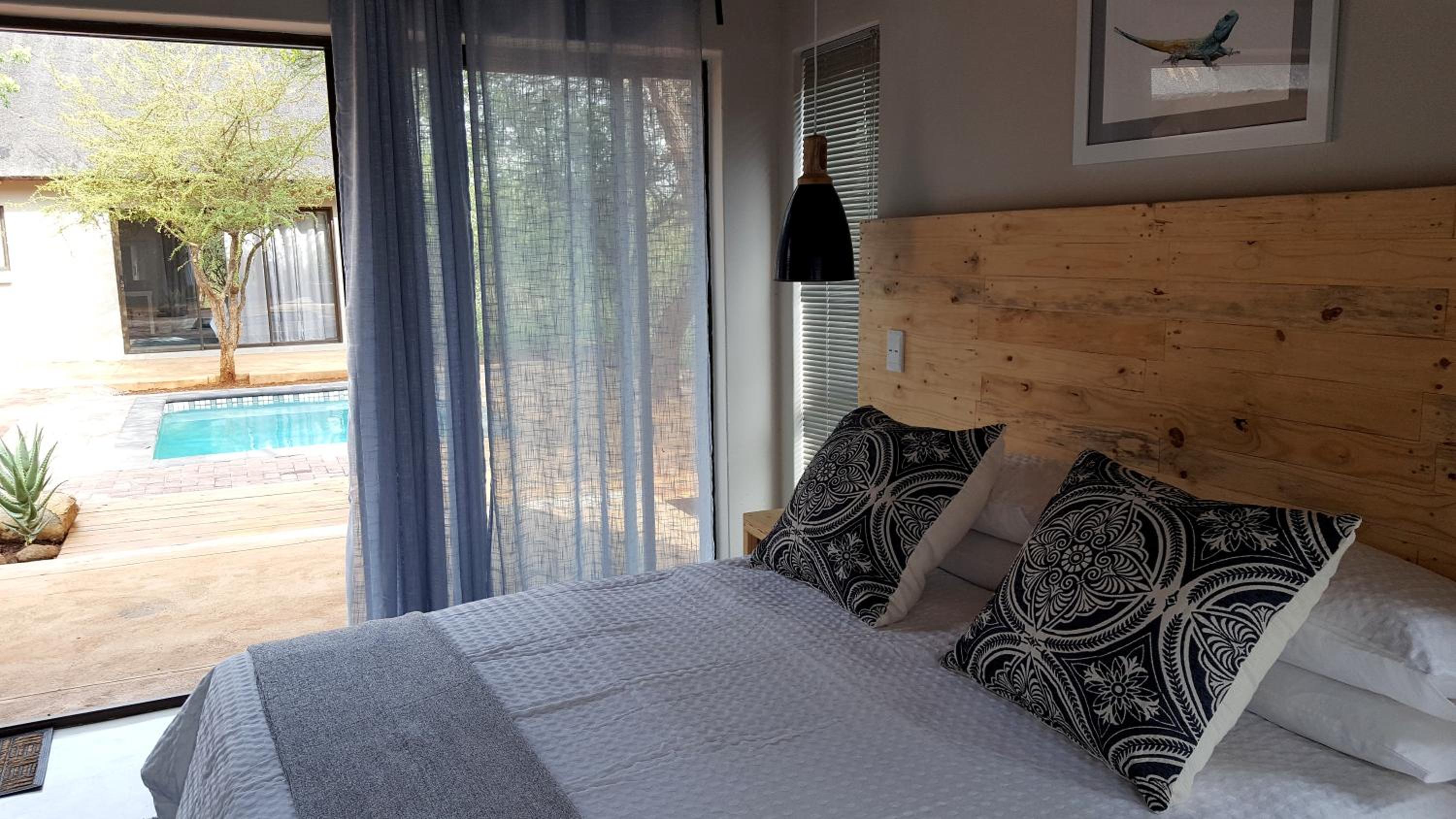 Deluxe Double Room with Shower