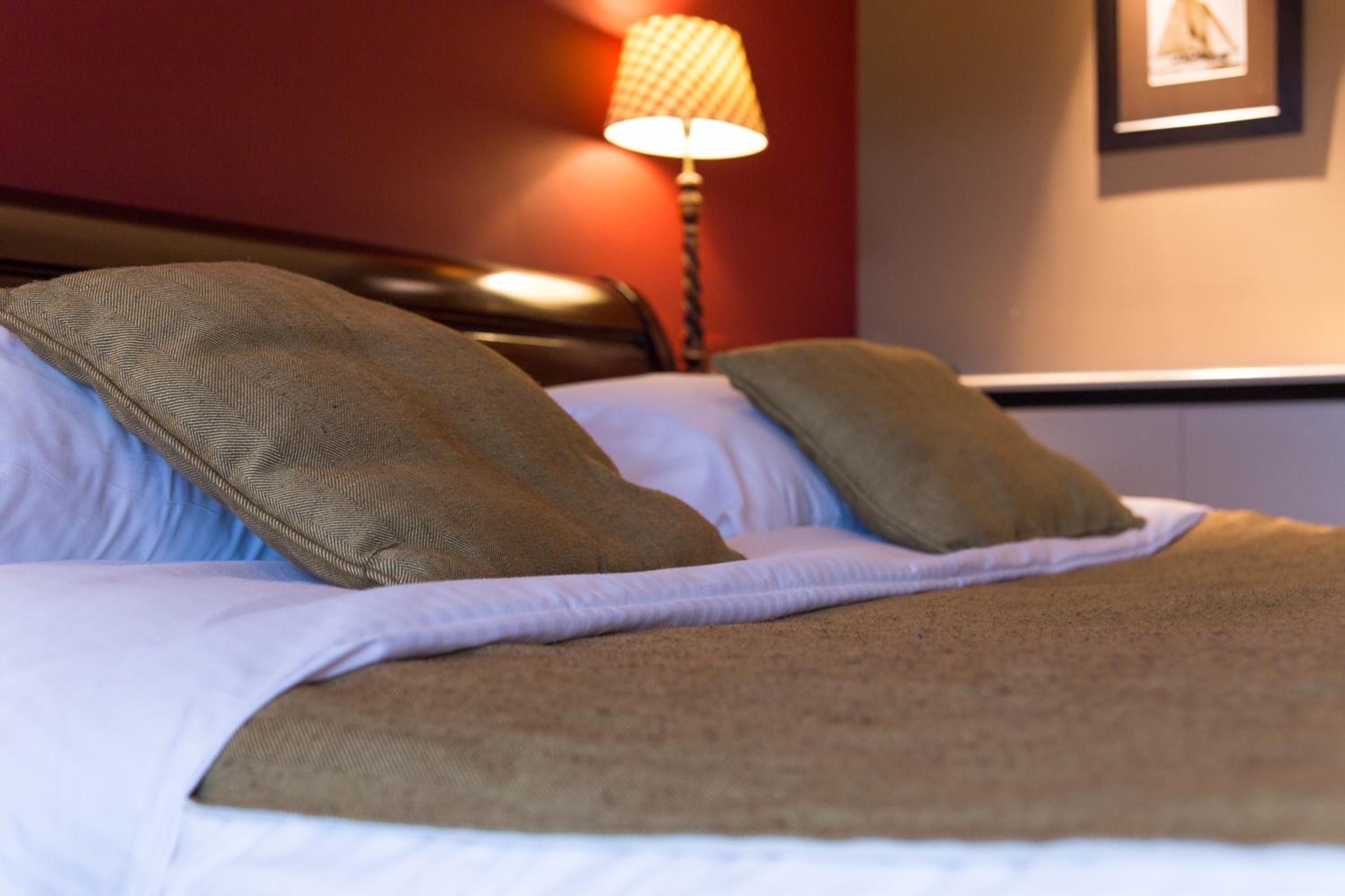 Luxury Double Room with Garden View - Photo 9