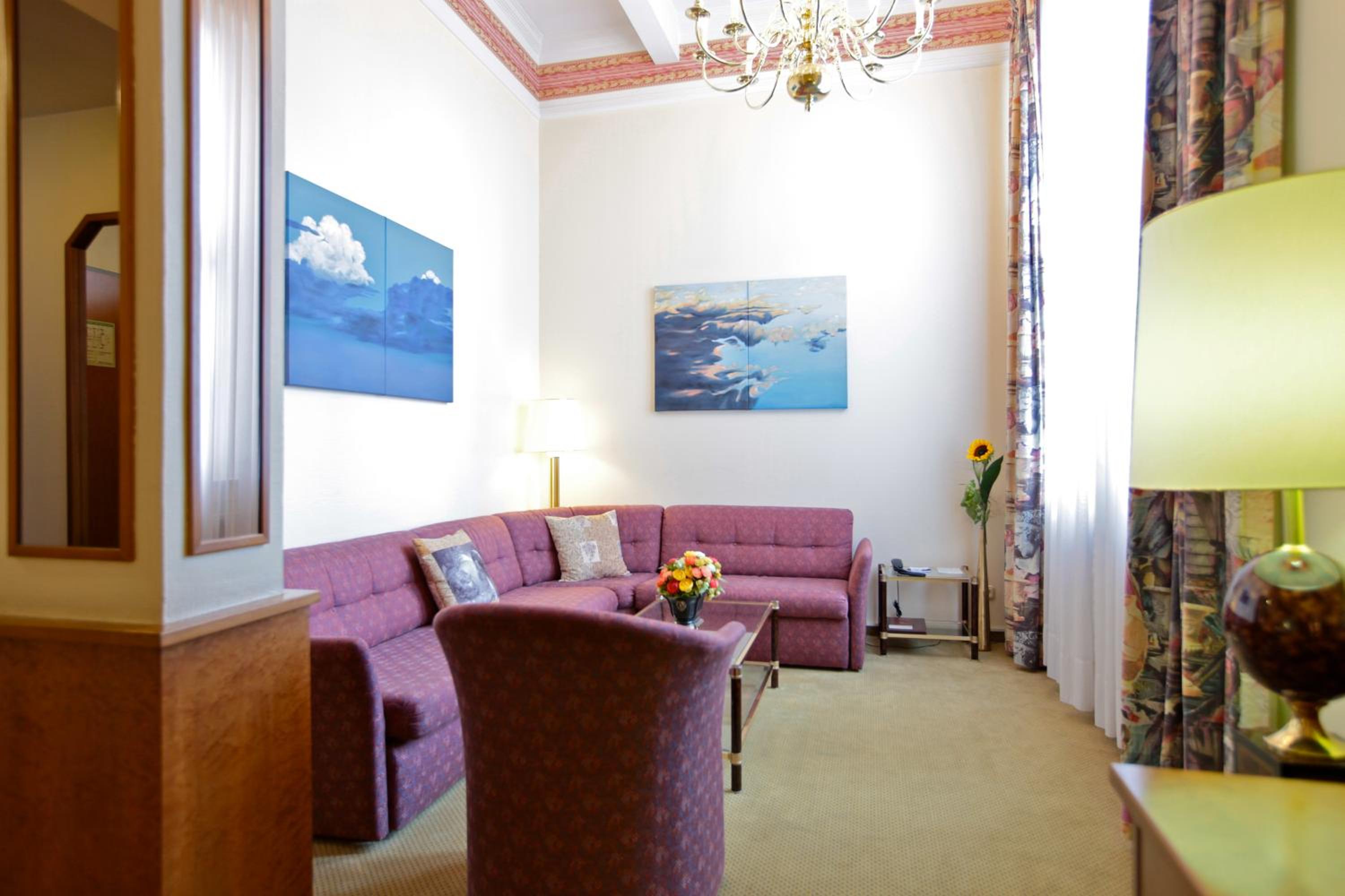 Junior Suite - Photo 1