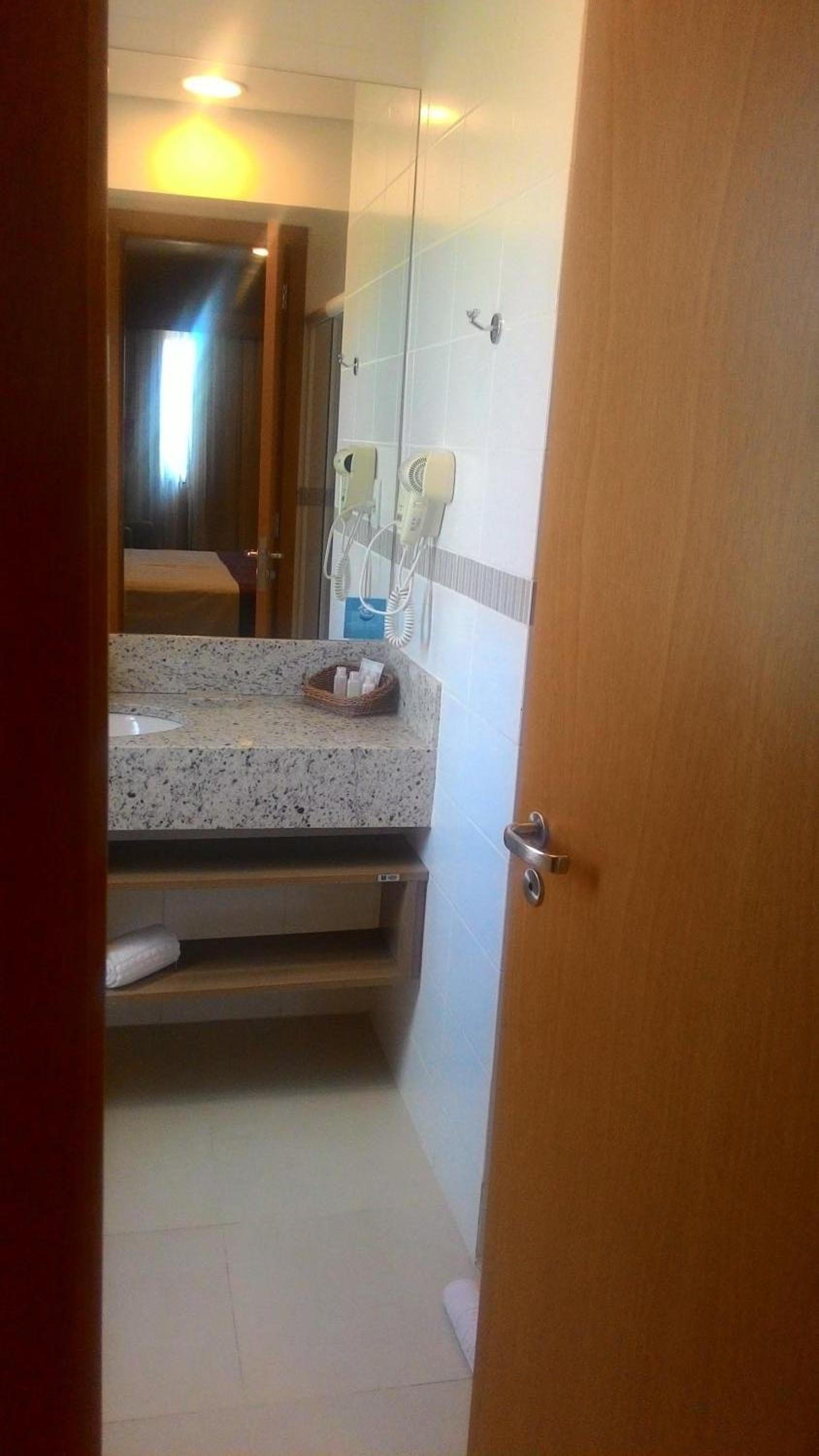 Luxury Double Room with Double Bed - Photo 6