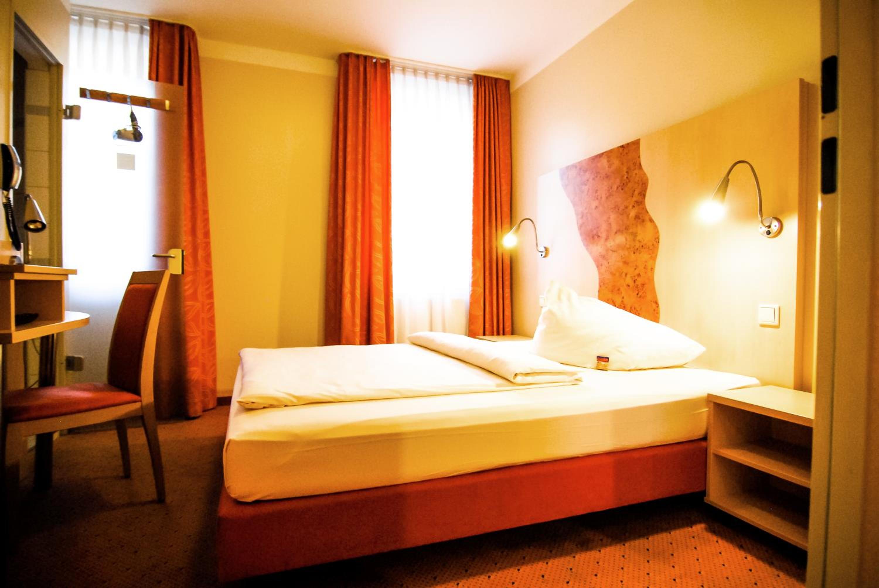 Superior Queen Room