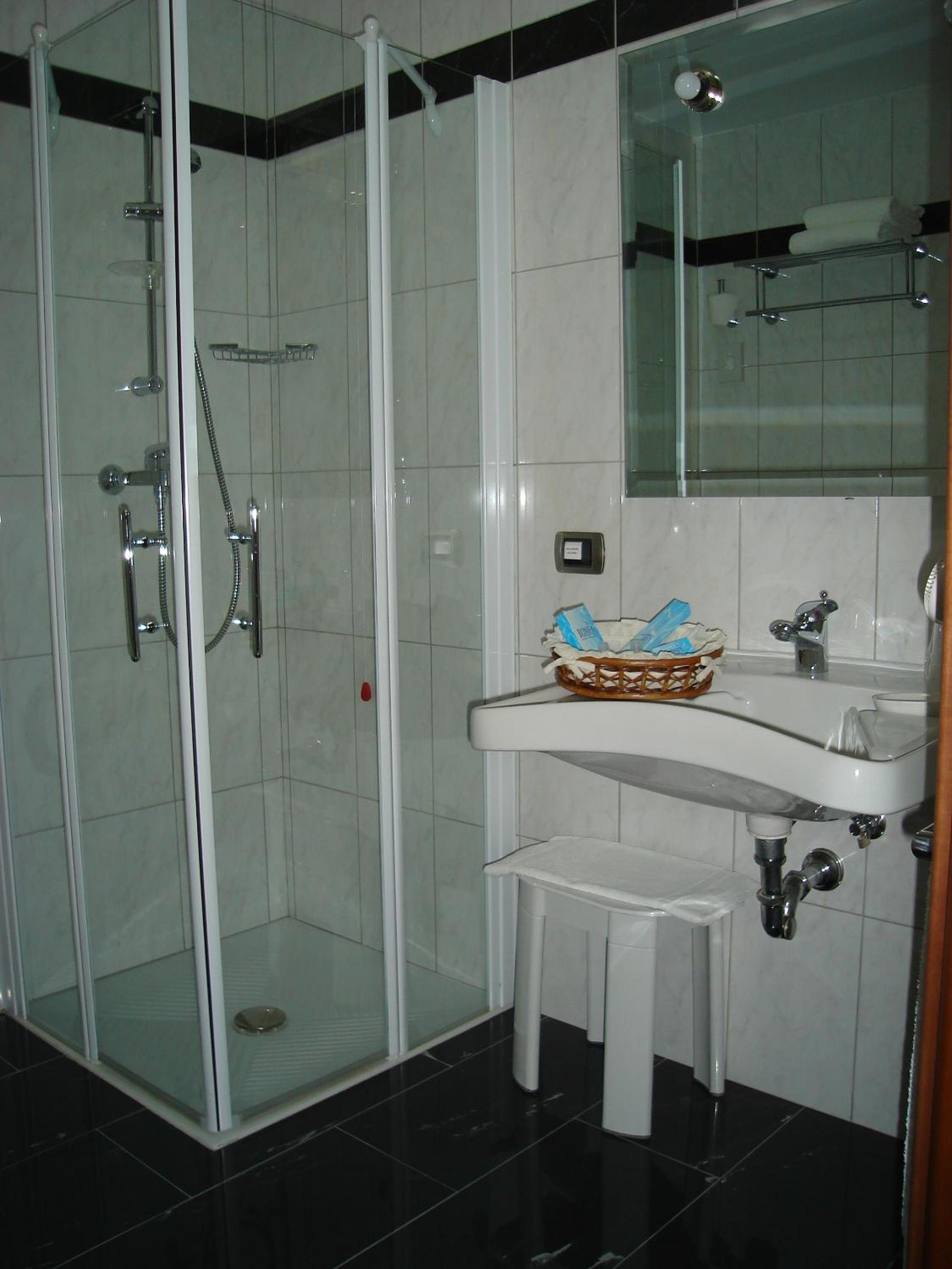 Triple Room - Photo 3
