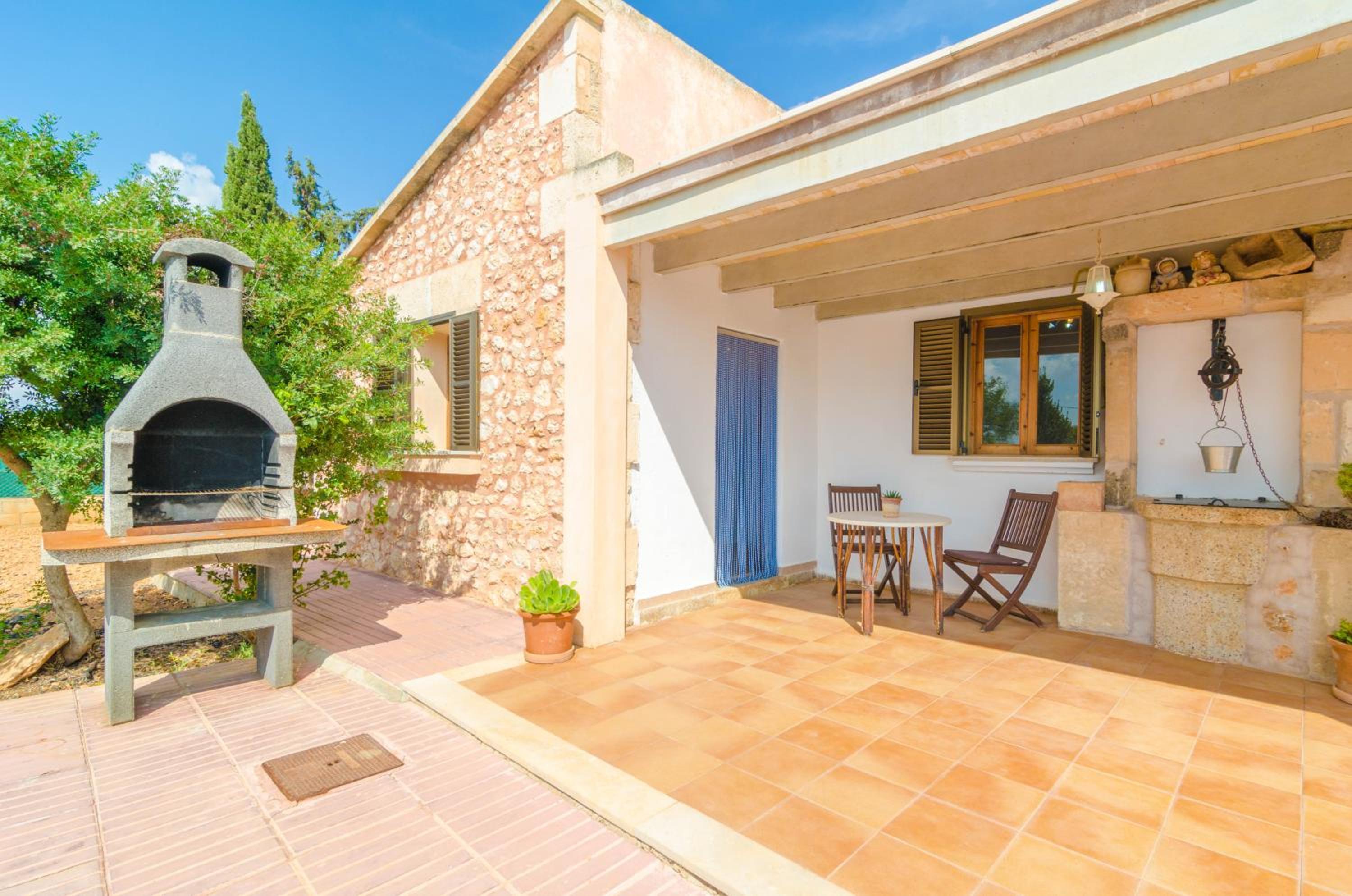Villa photo 2
