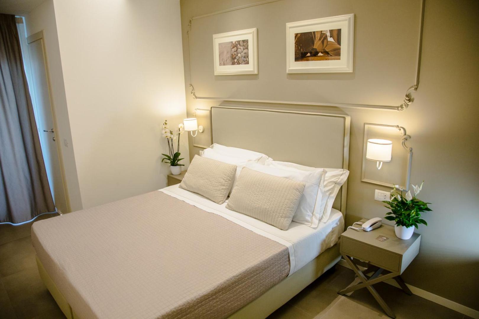 Double or Twin Room photo 1