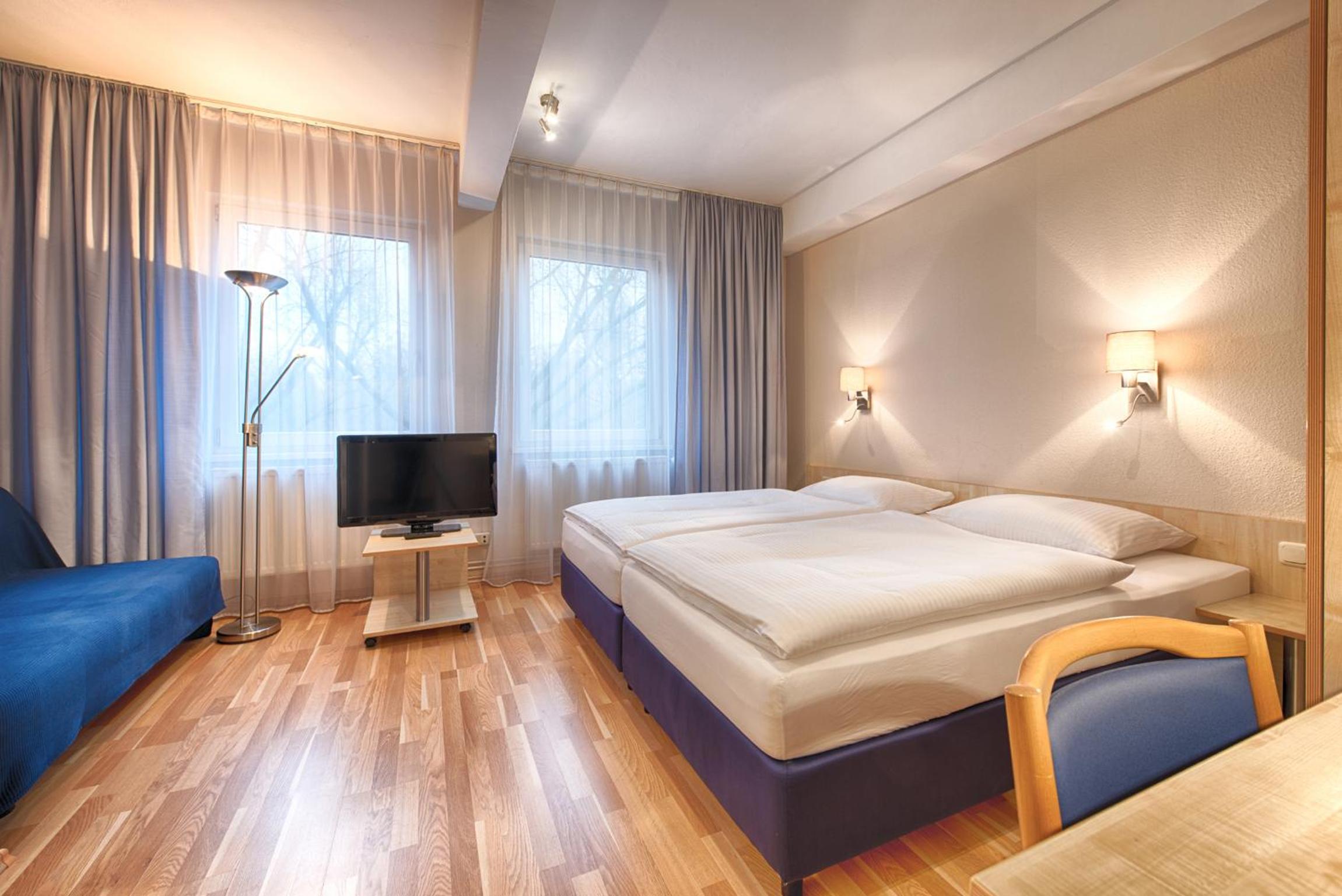 Comfort Triple Room