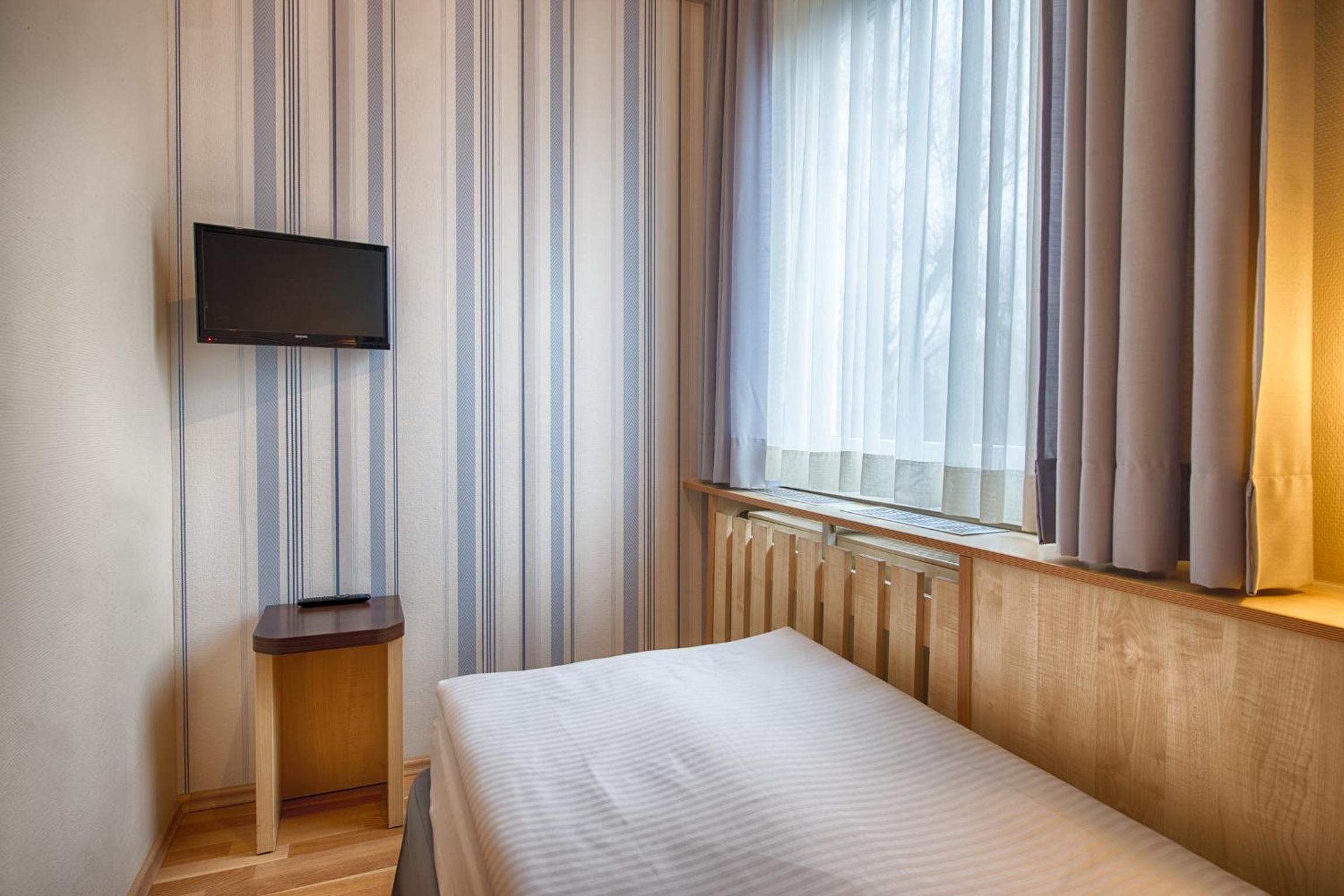 Comfort Single Room