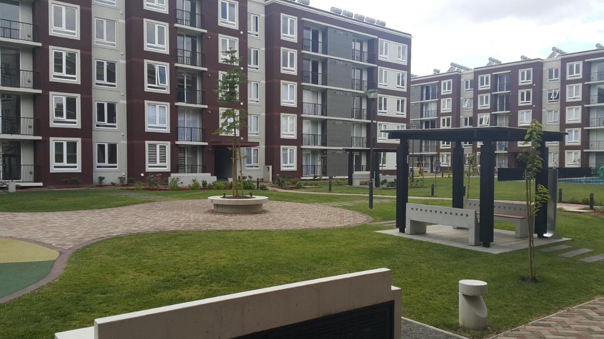 Apartment with Garden View