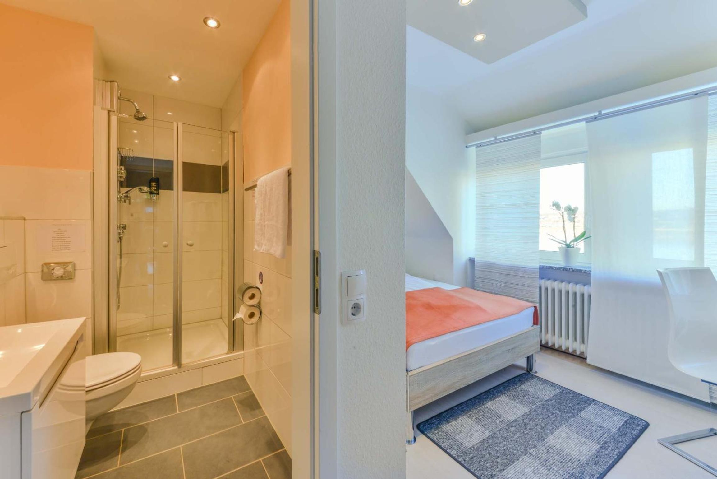 Double Room with Lake View photo 2