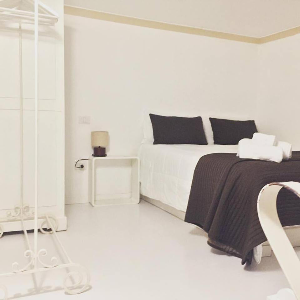 Studio Apartment photo 1