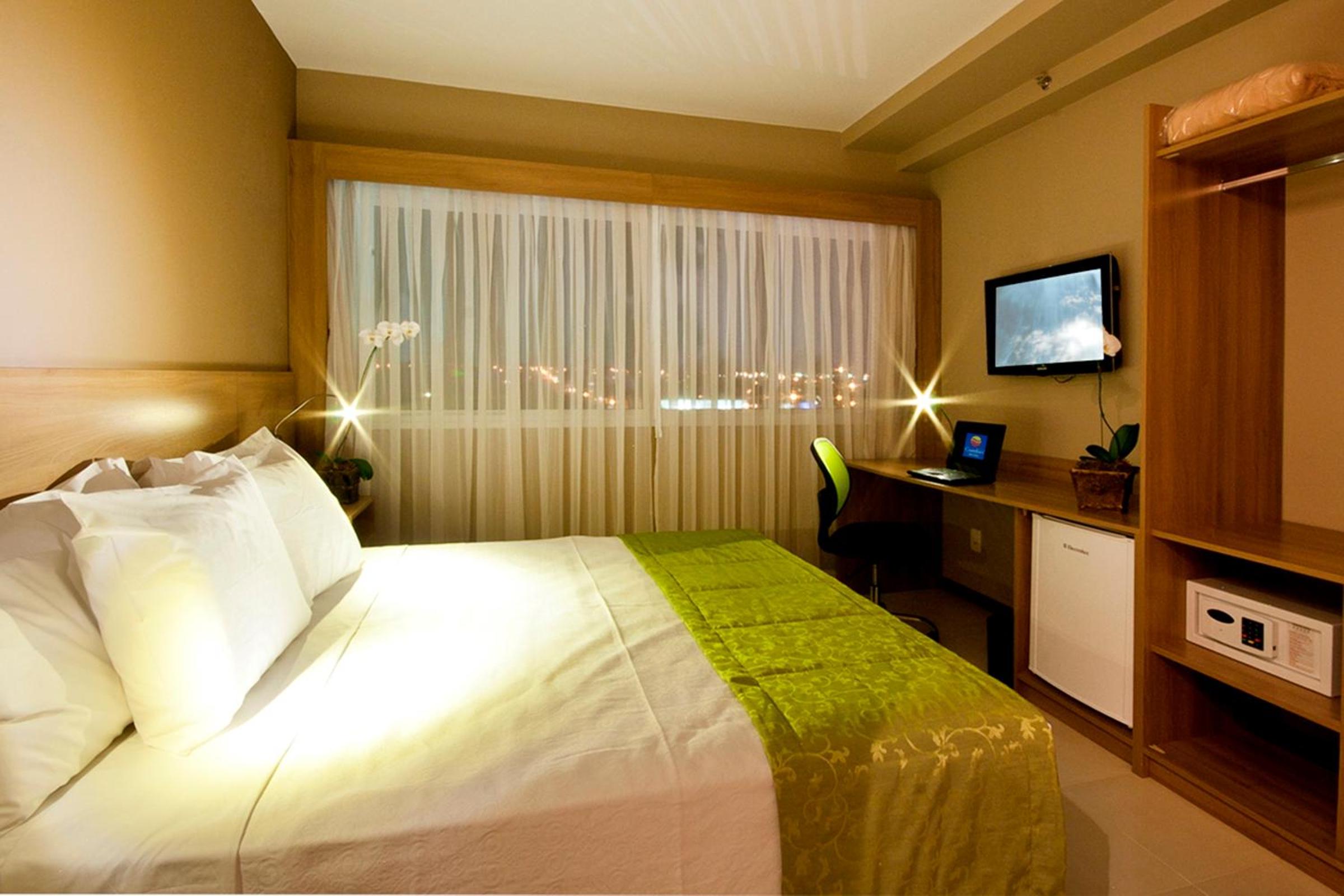 Superior Double Room with double bed - Photo 7