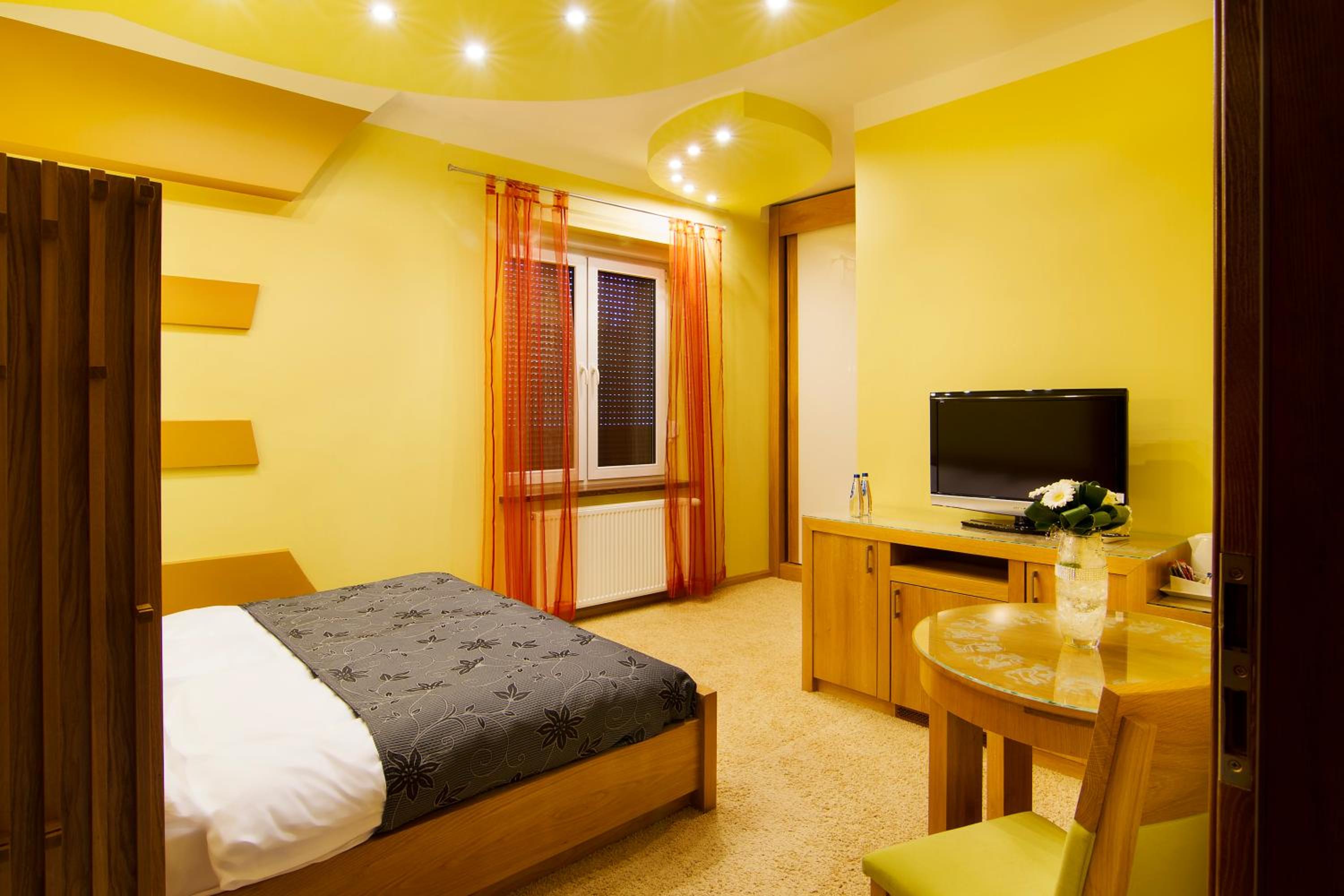 Superior Double Room - Photo 2