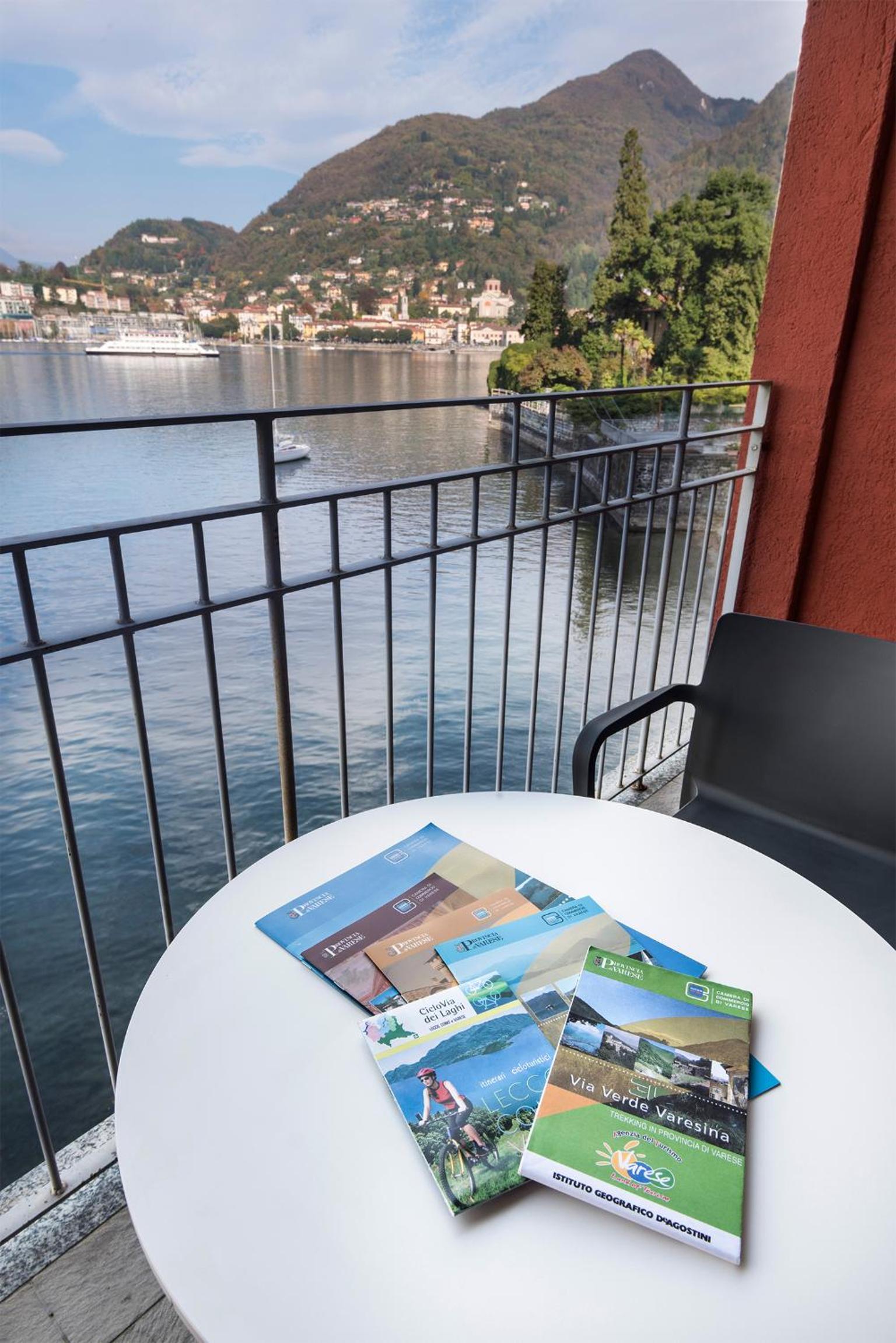 Junior Suite with Terrace and Lake View - Photo 5