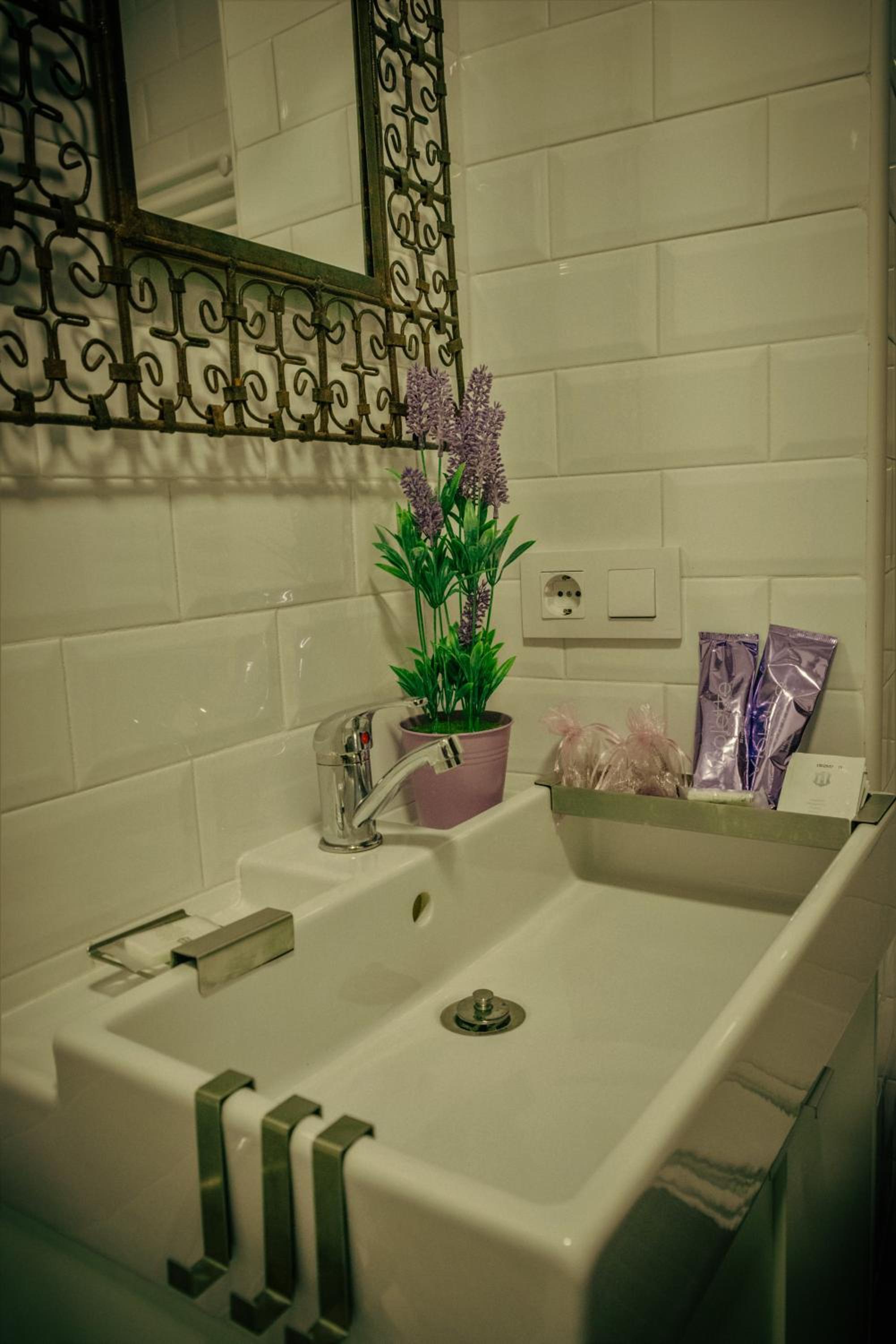 Penthouse Apartment - Photo 27