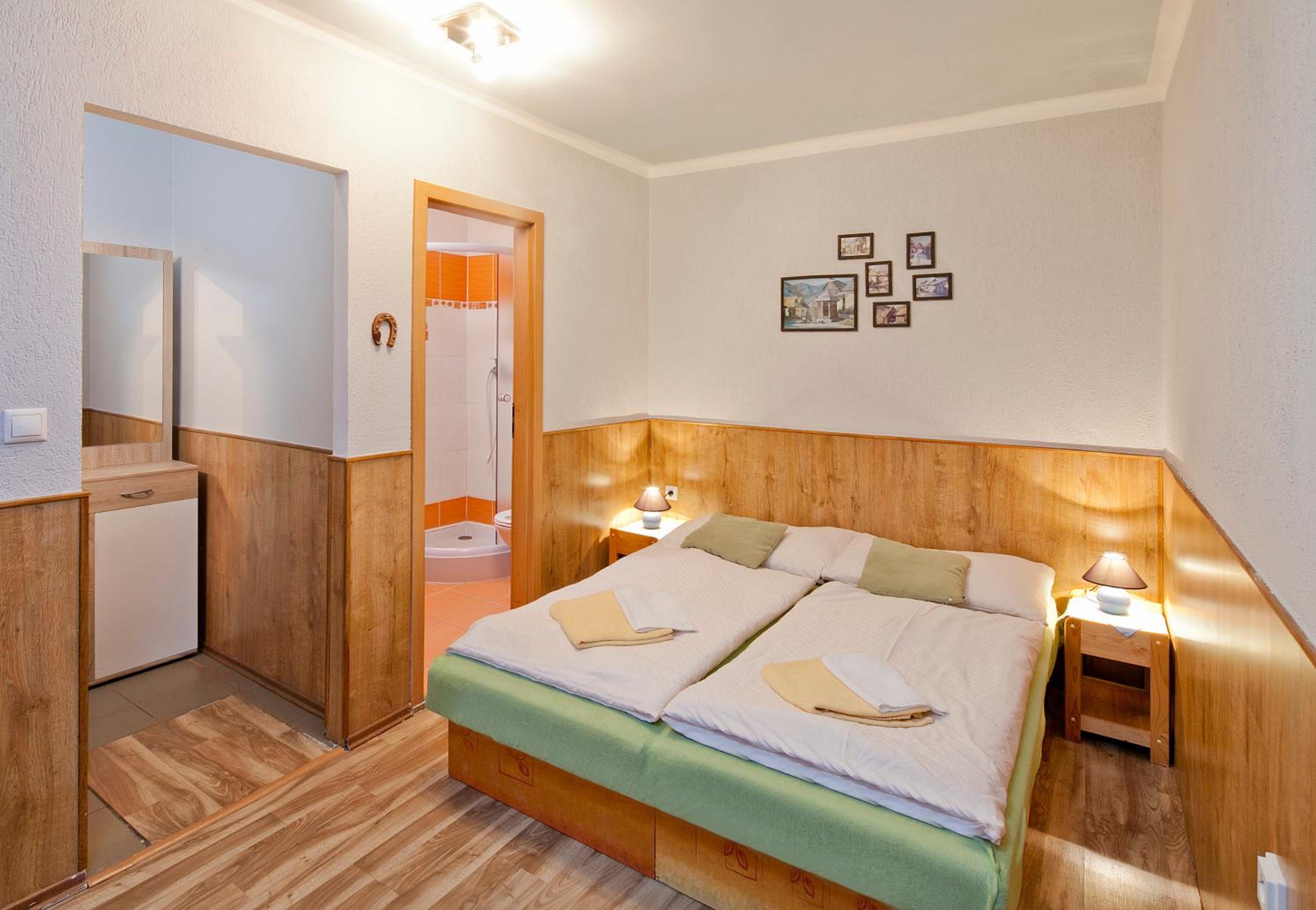 Double or Twin Room photo 1