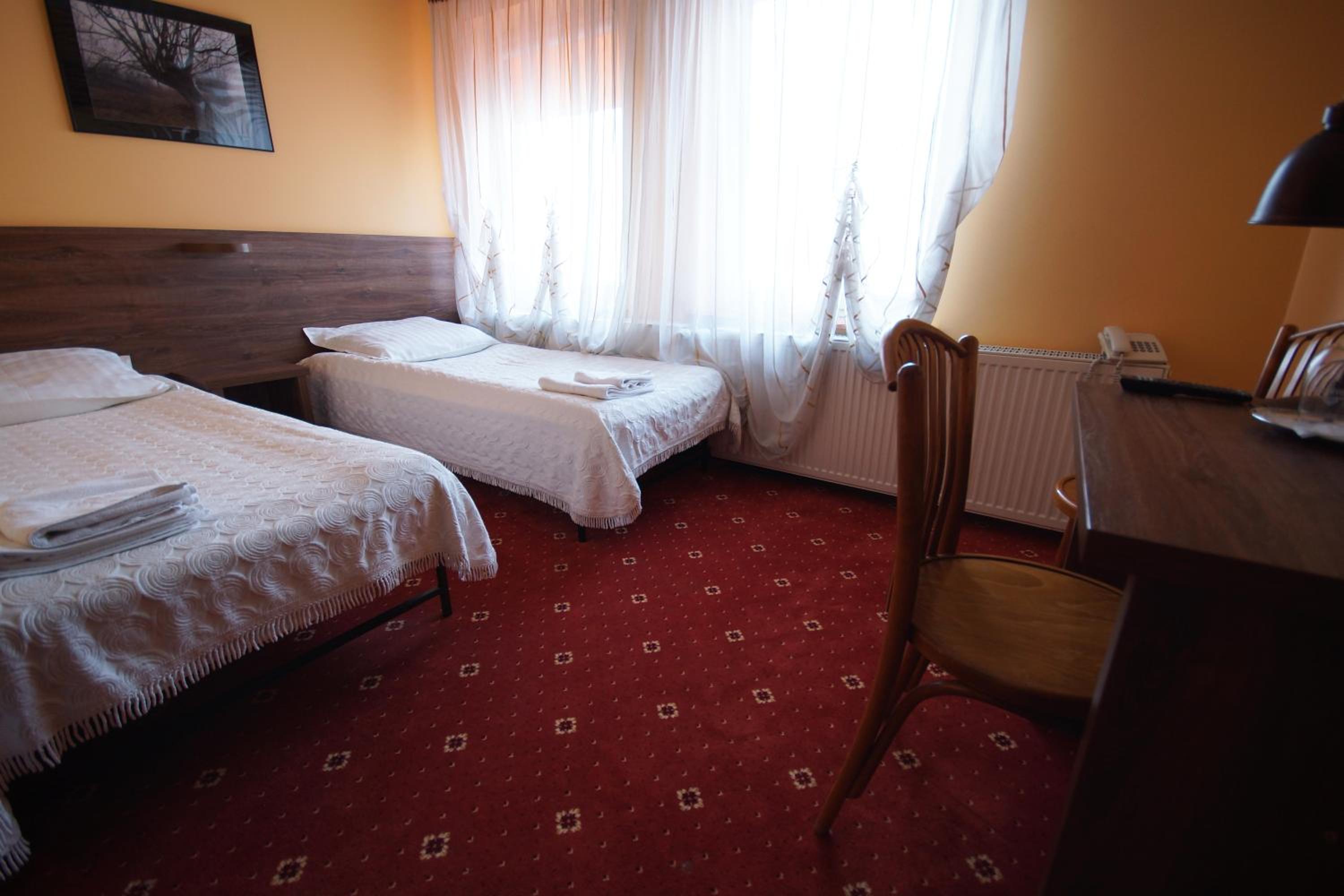 Standard Twin Room photo 1