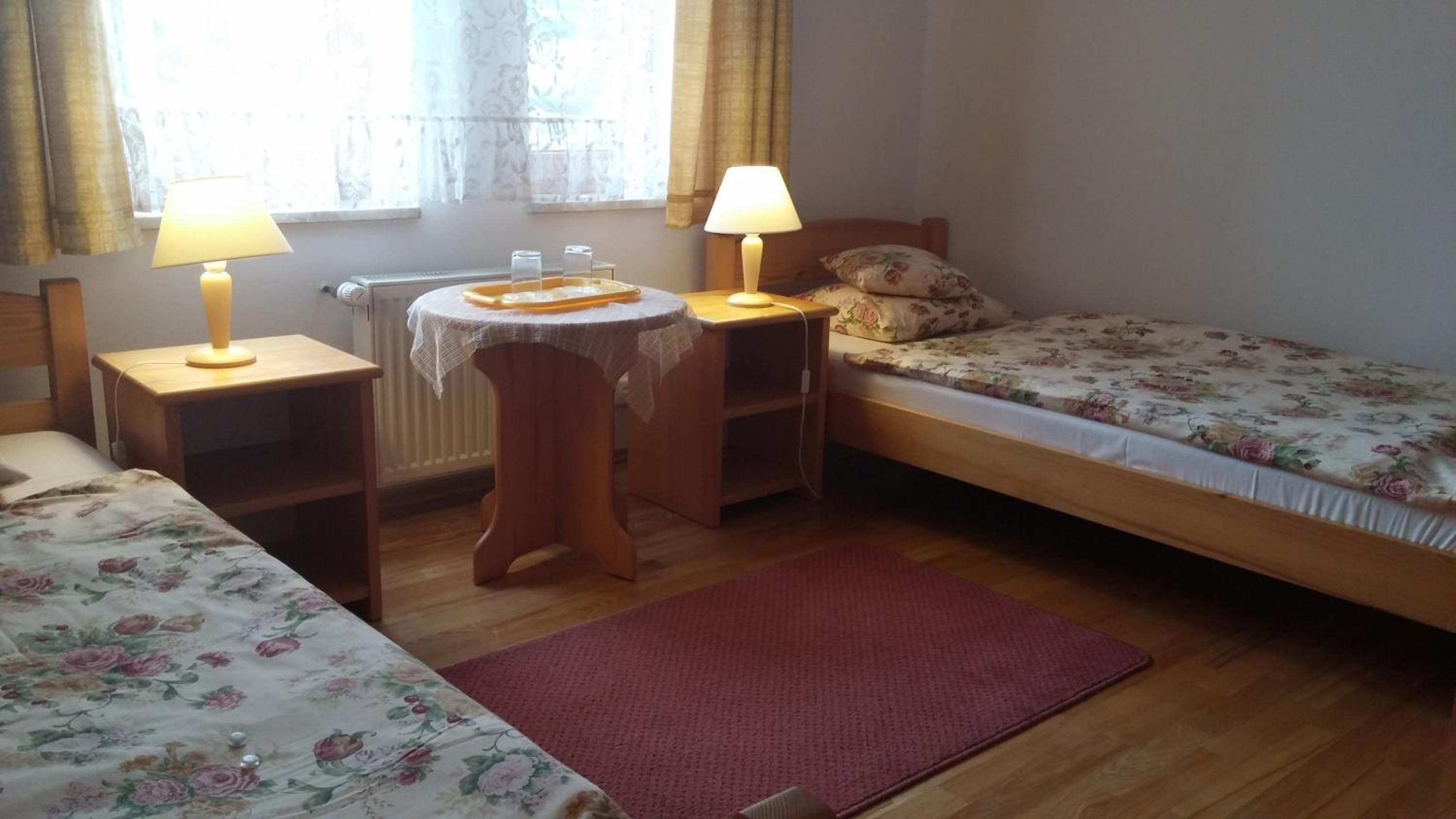 Double Room with Private Bathroom photo 2