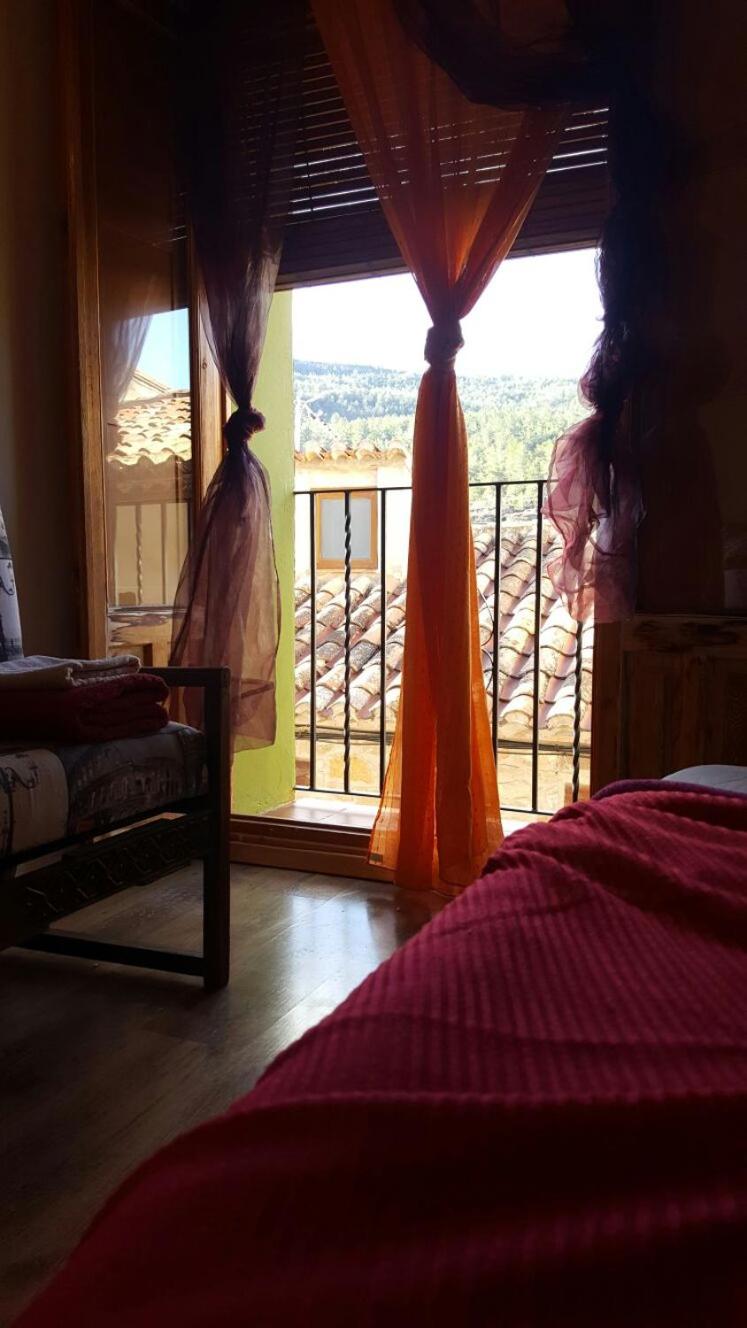 Standard Double Room with Shared Bathroom photo 3