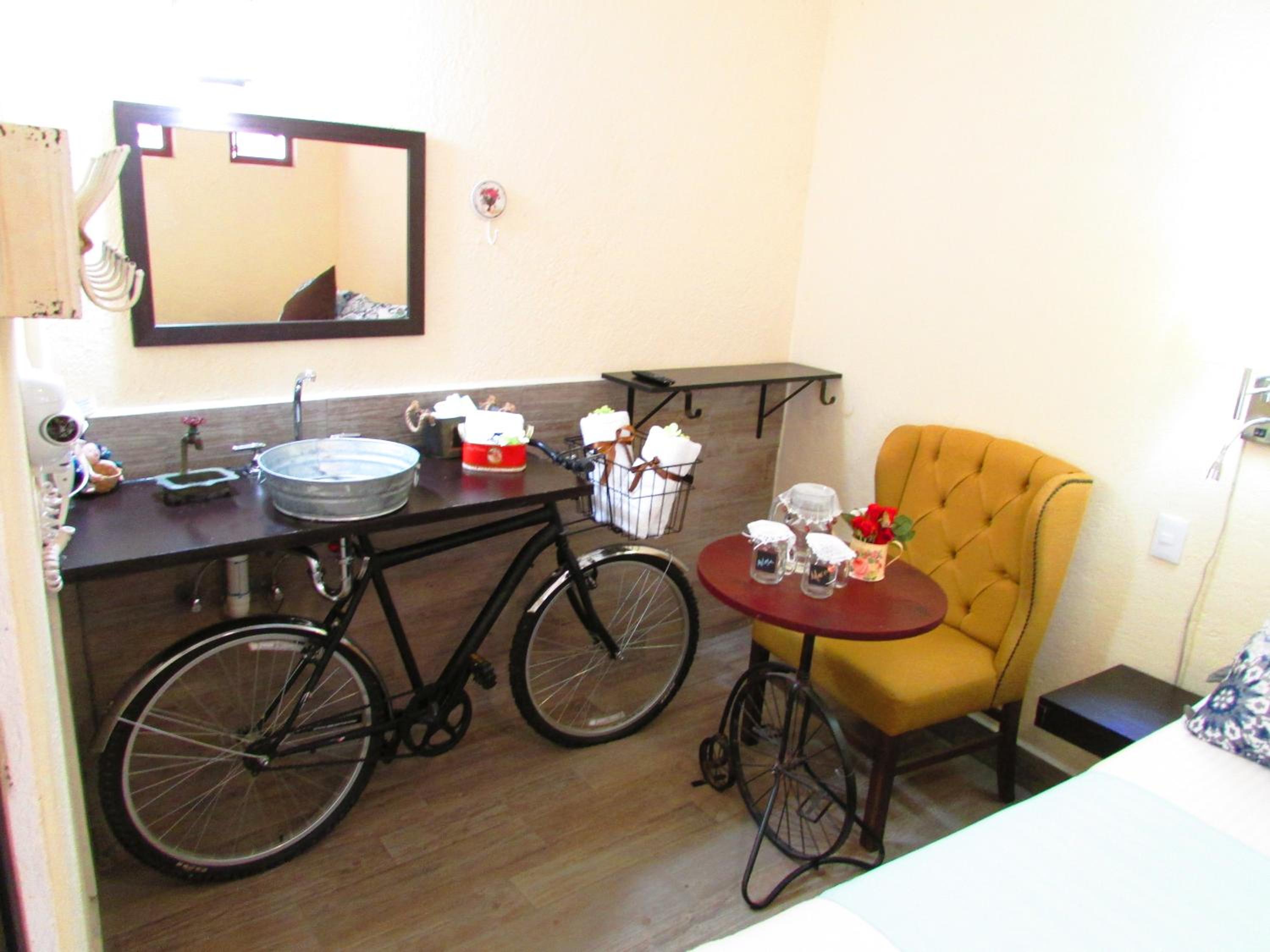 Double Room - Photo 4