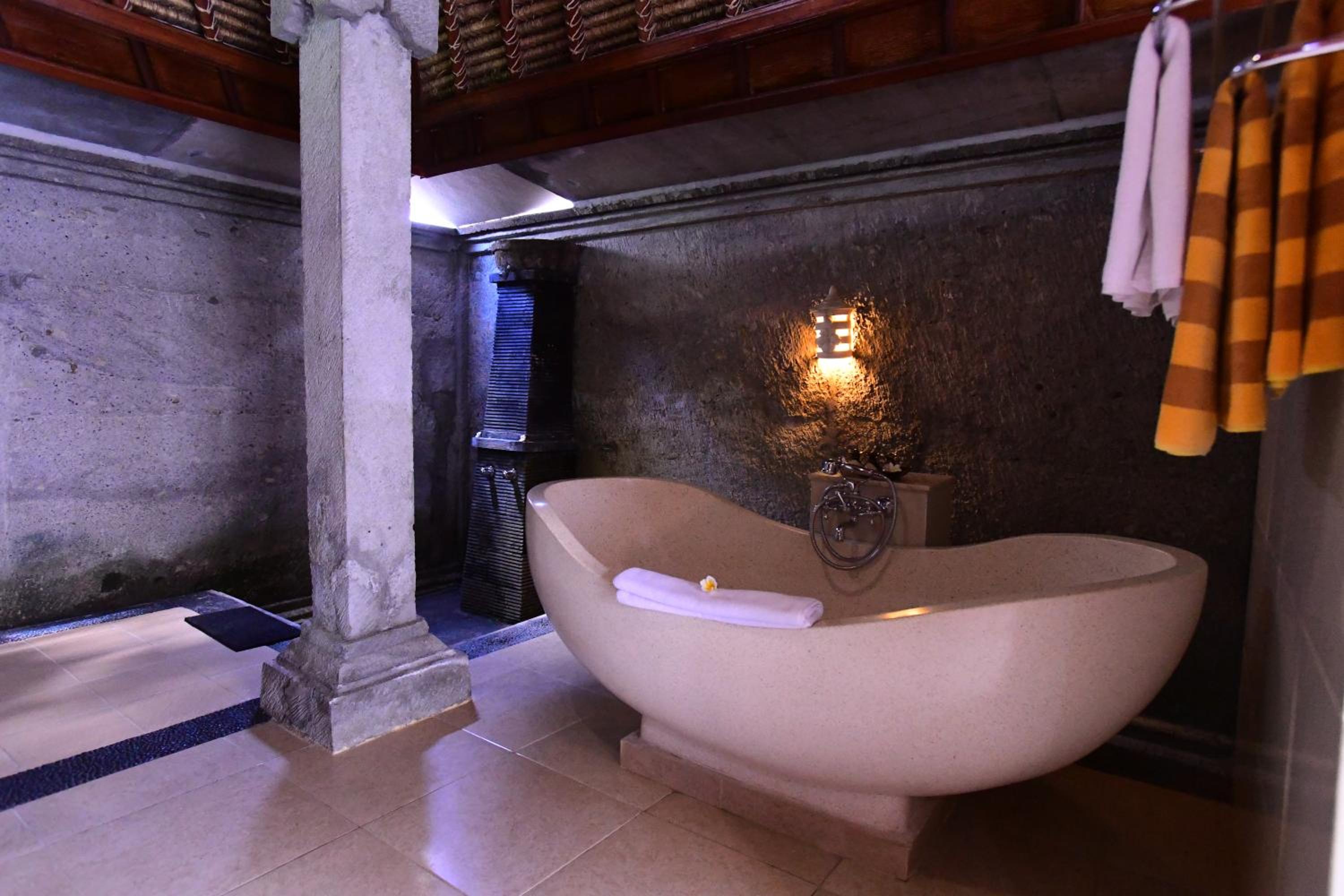 One-Bedroom Pool Villa  - Photo 11
