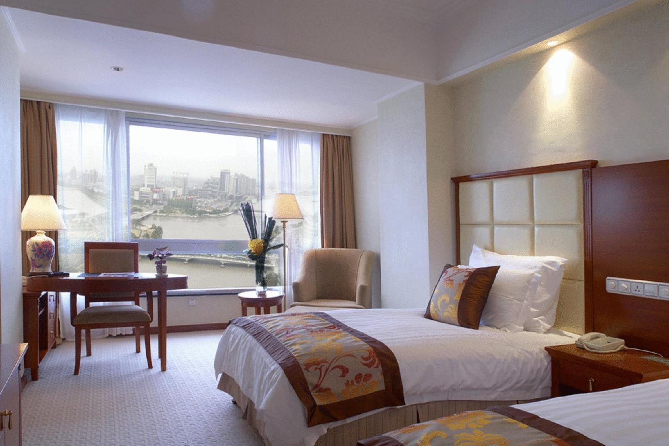 Standard Twin Room with River View - Photo 1