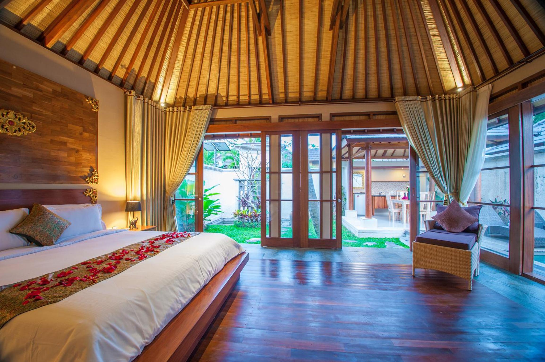 One-Bedroom Villa with Private Pool - Photo 4