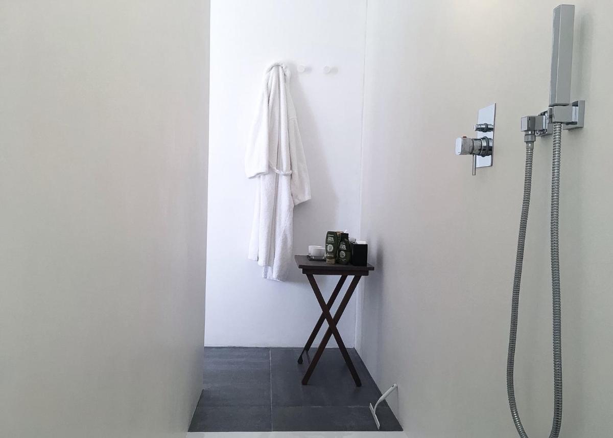 Two-Bedroom Apartment photo 2
