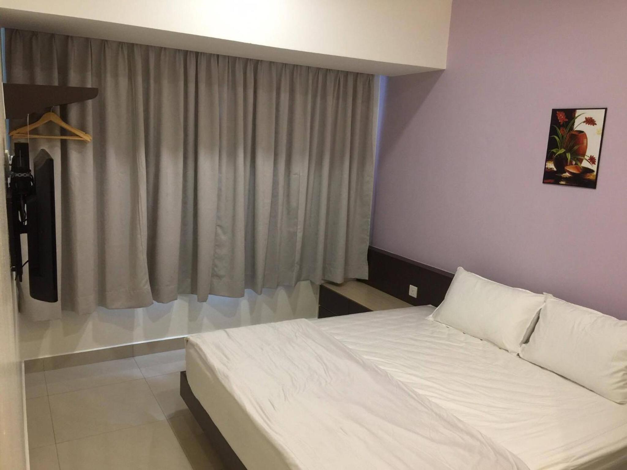 Deluxe King Room photo 3