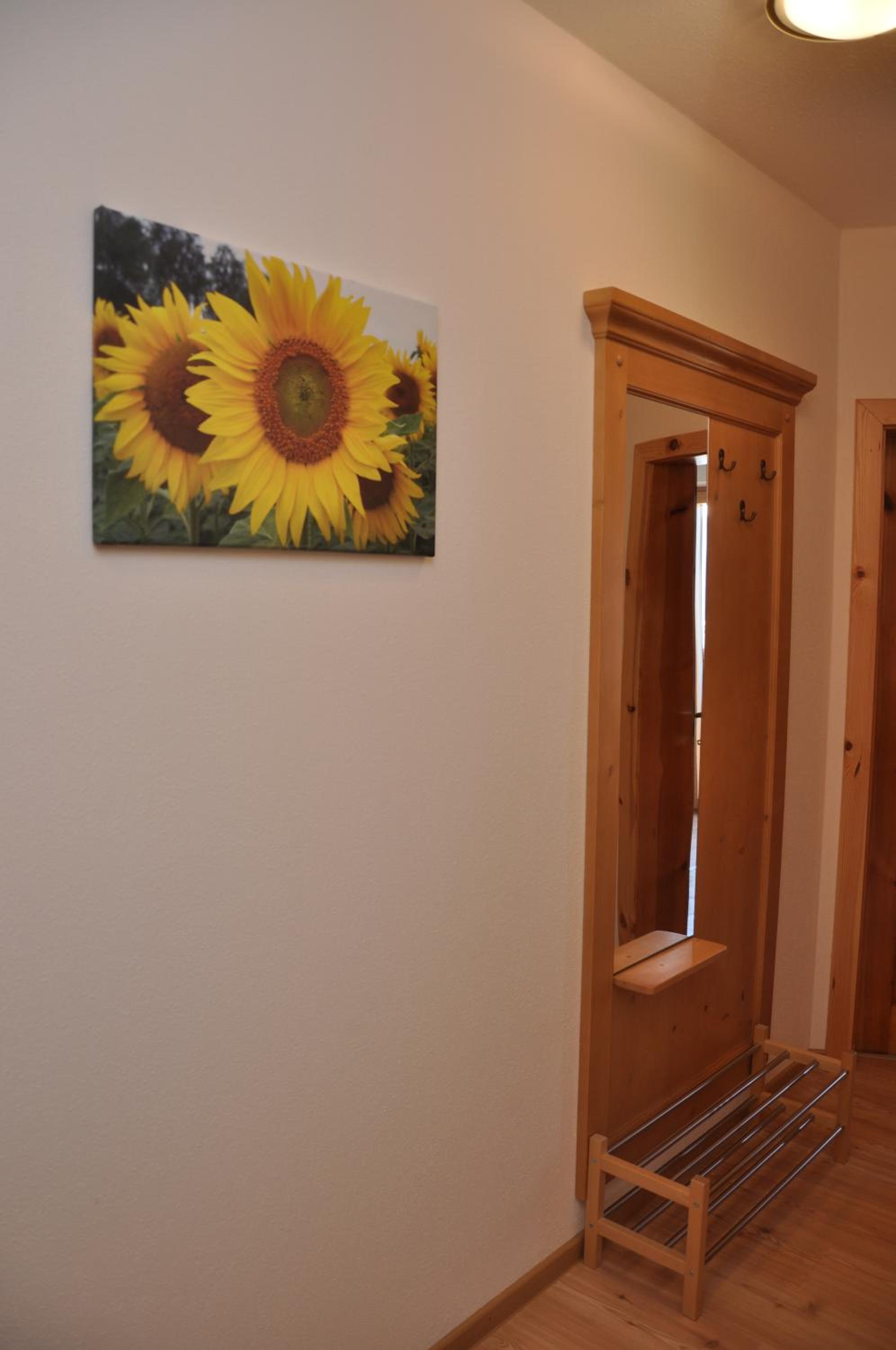 Two-Bedroom Apartment with Balcony photo 3
