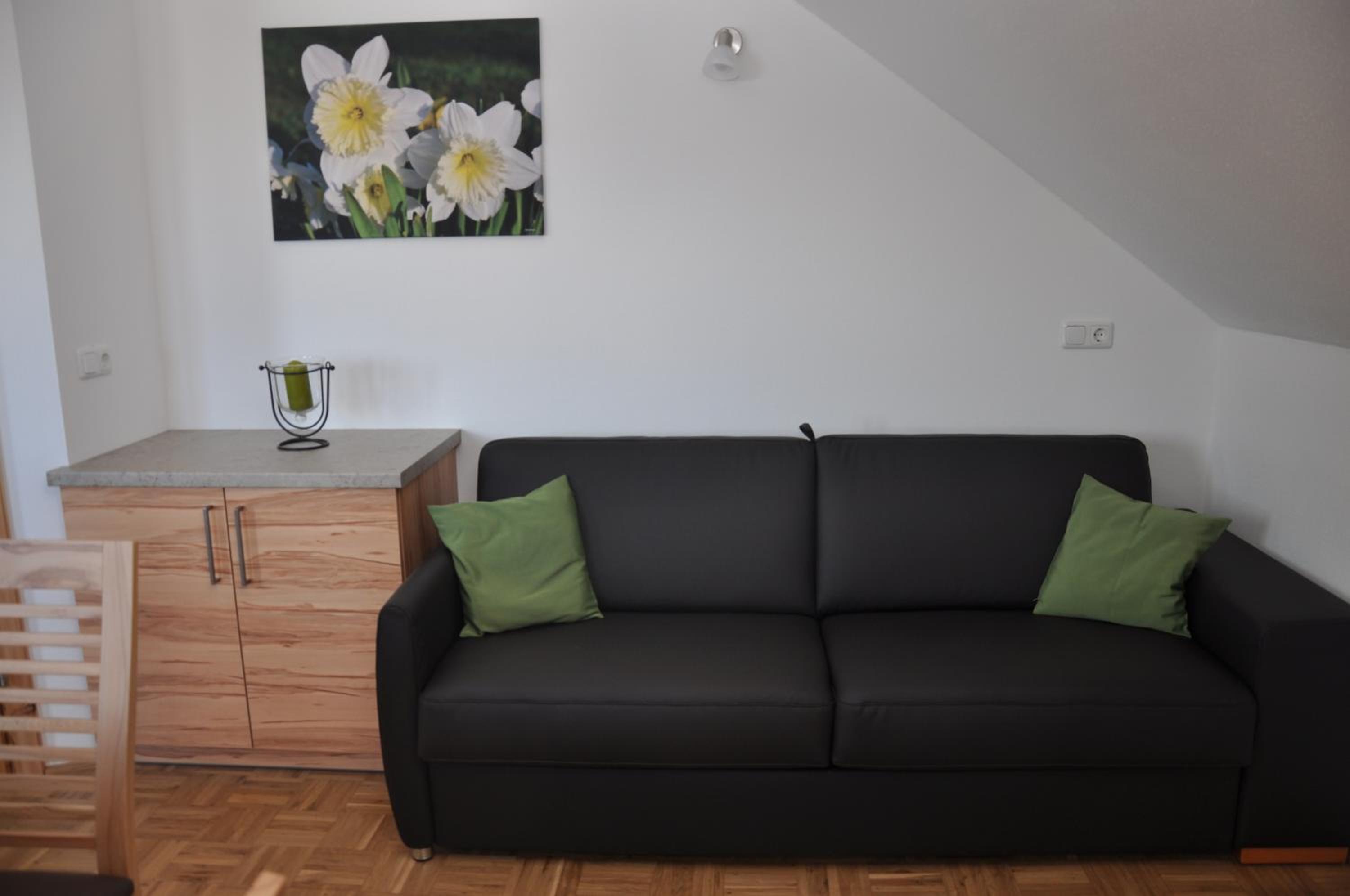 Two-Bedroom Apartment with Balcony photo 1