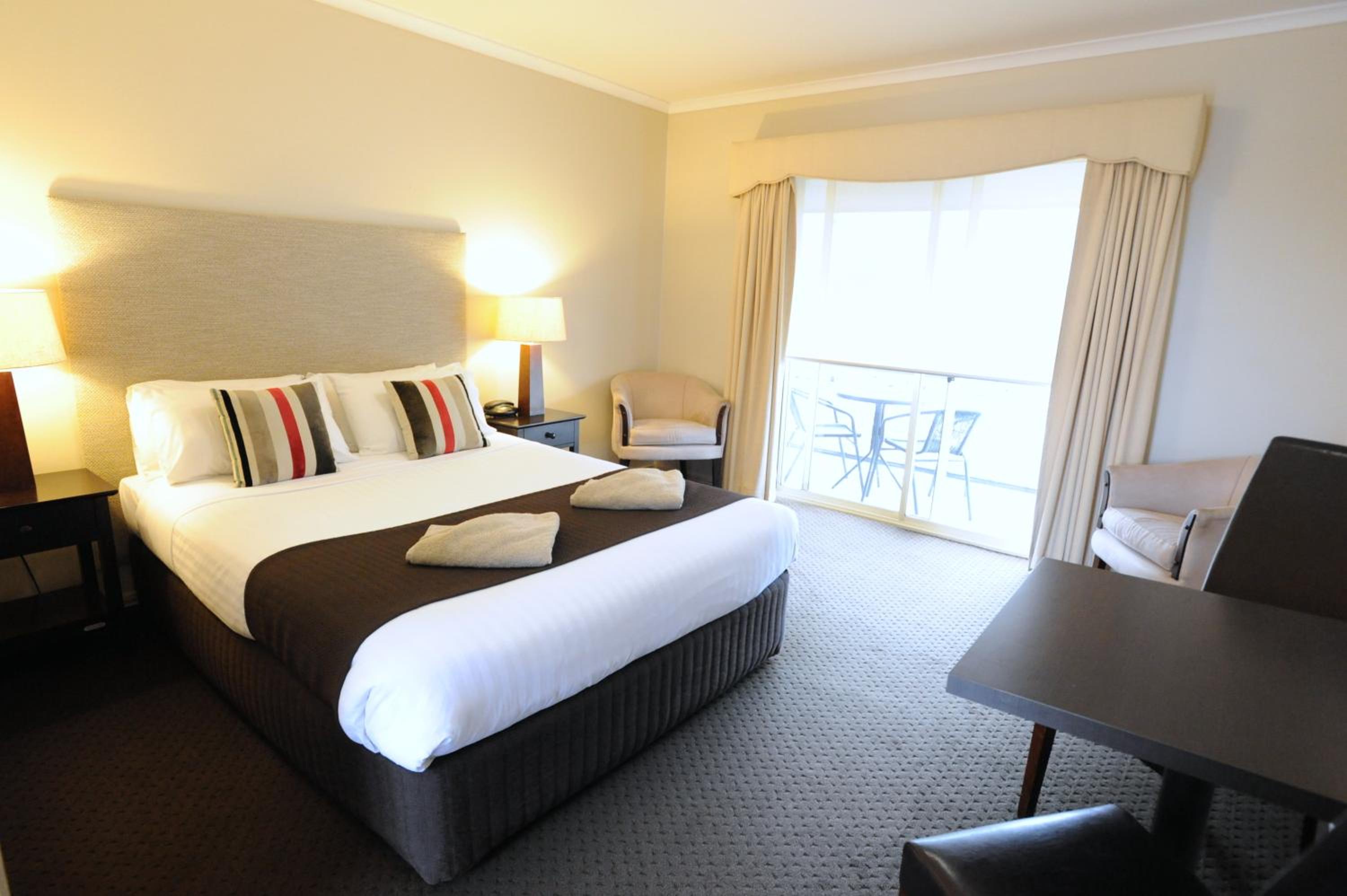 Deluxe Queen Room photo 2