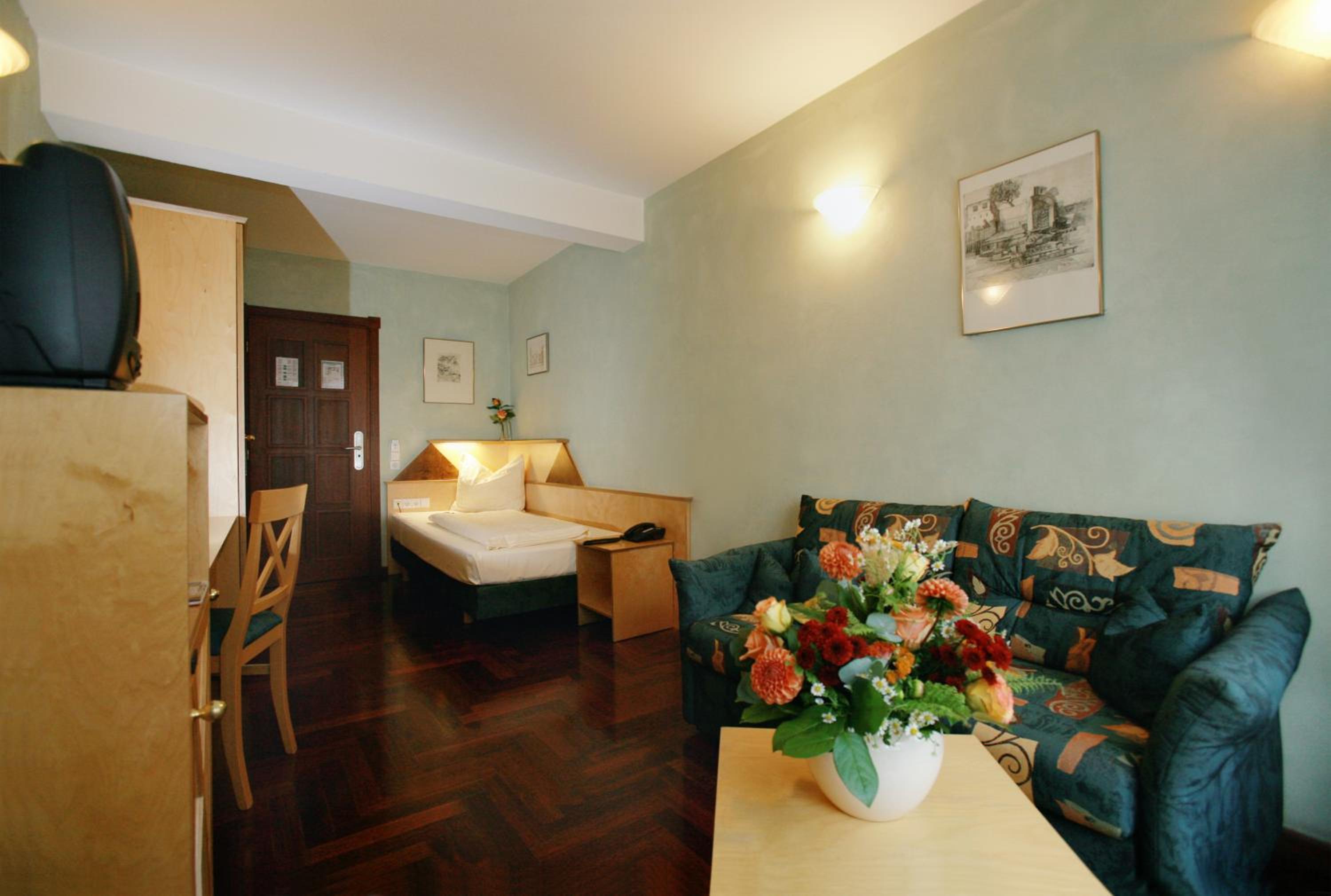 Economy Single Room photo 1
