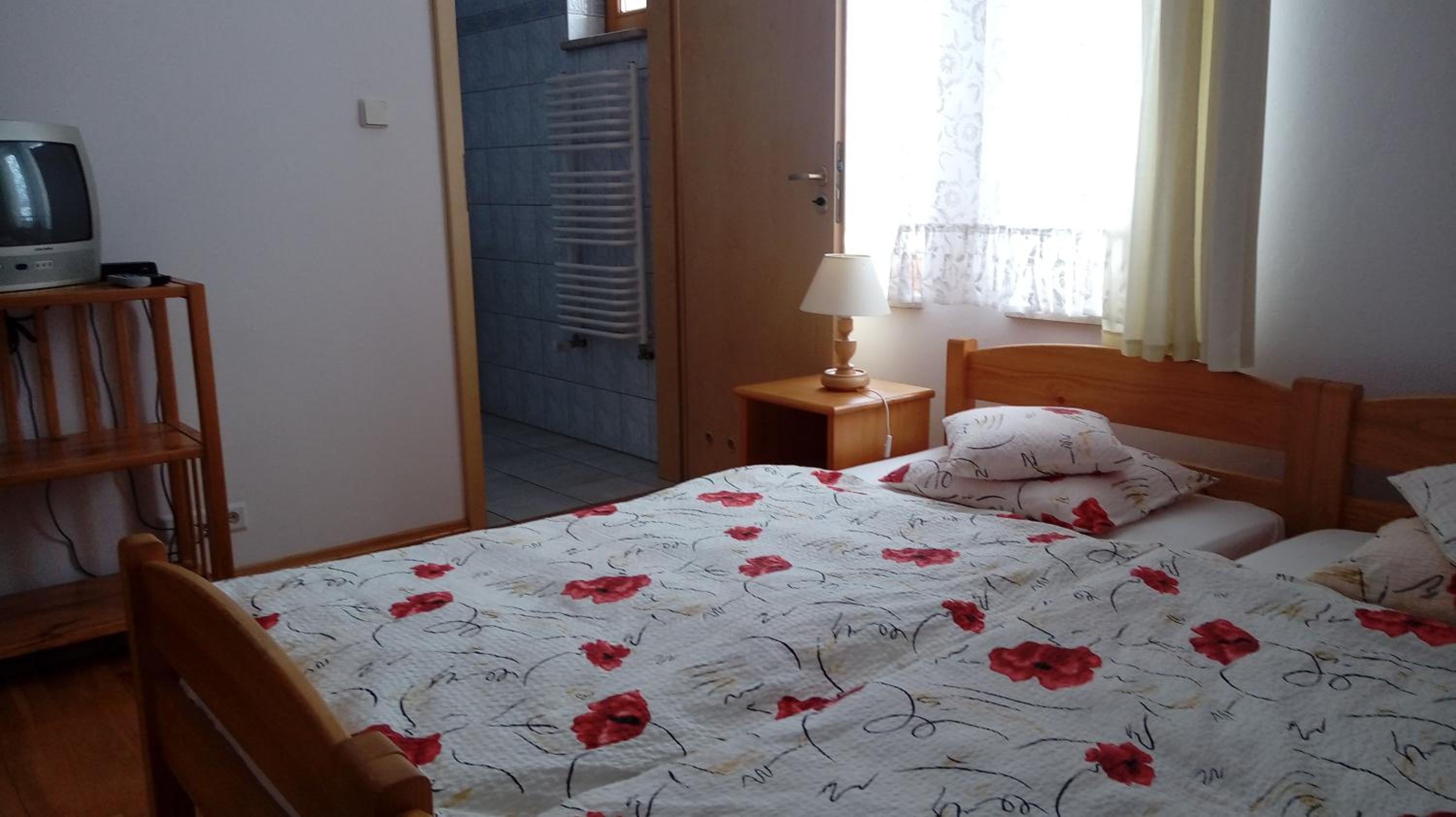 Double Room with Private Bathroom photo 1