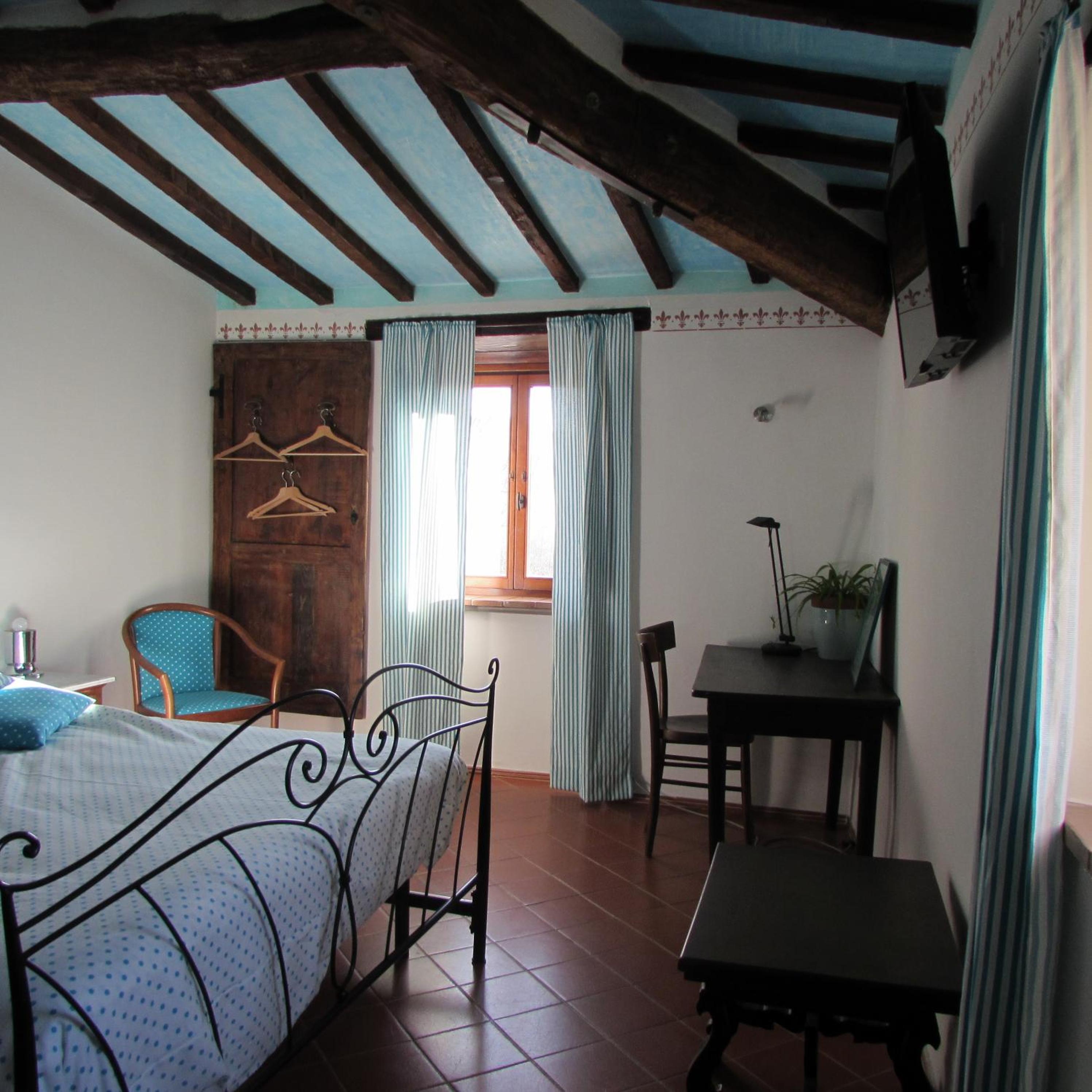 Double Room With Private Bathroom photo 1