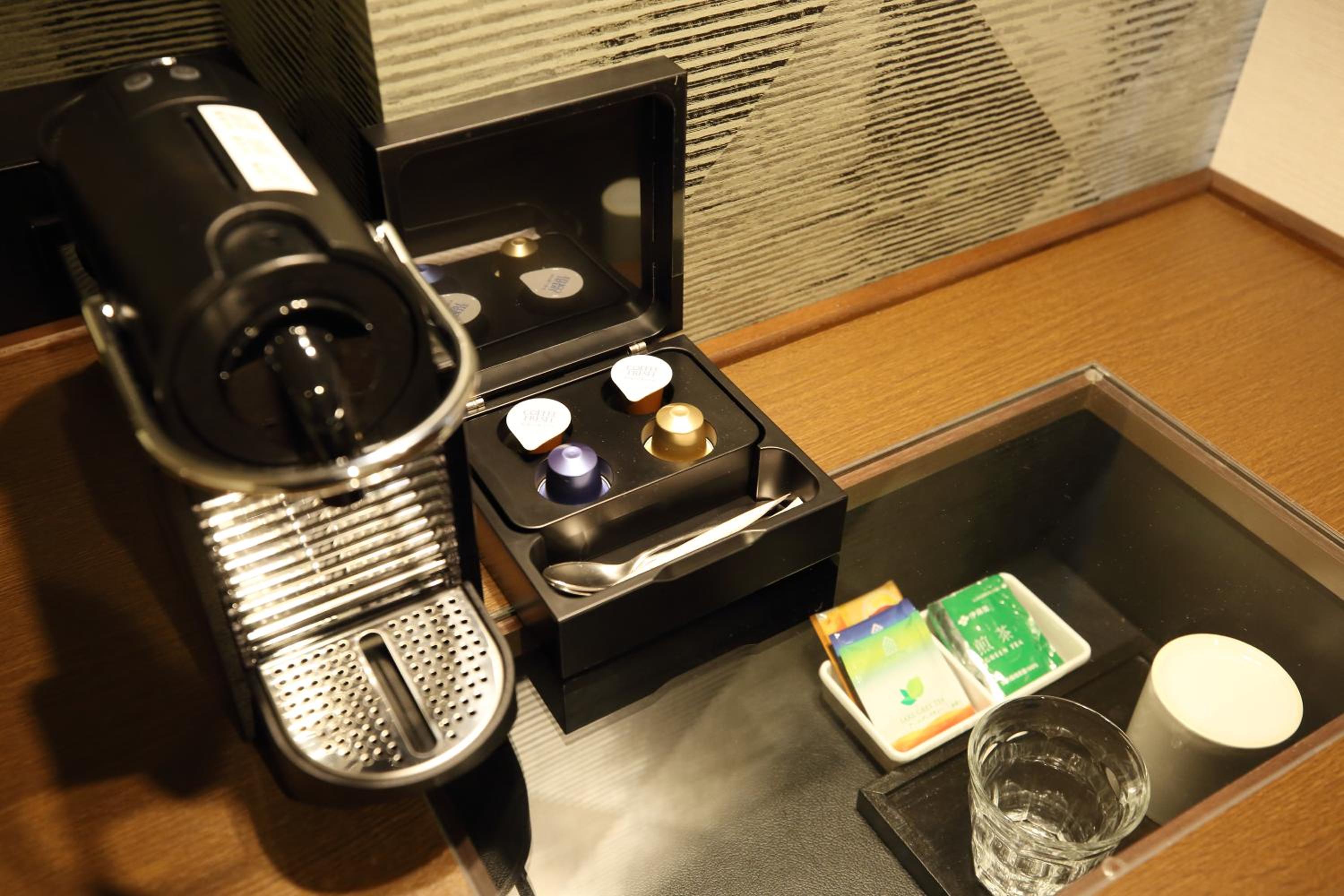 Superior Twin Room - High Floor - Non-Smoking - Photo 2