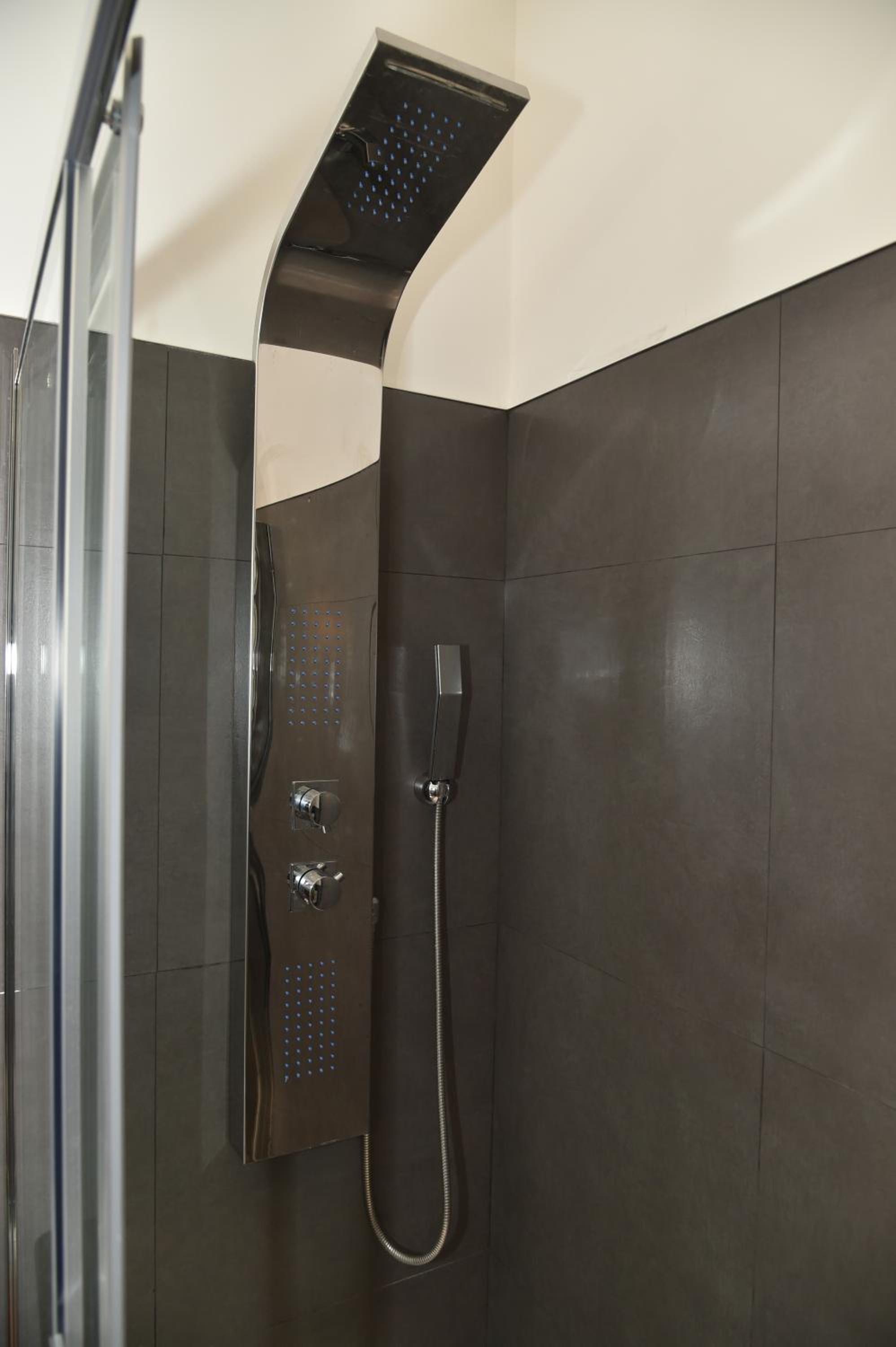 Standard Double Room with Shared Bathroom photo 3