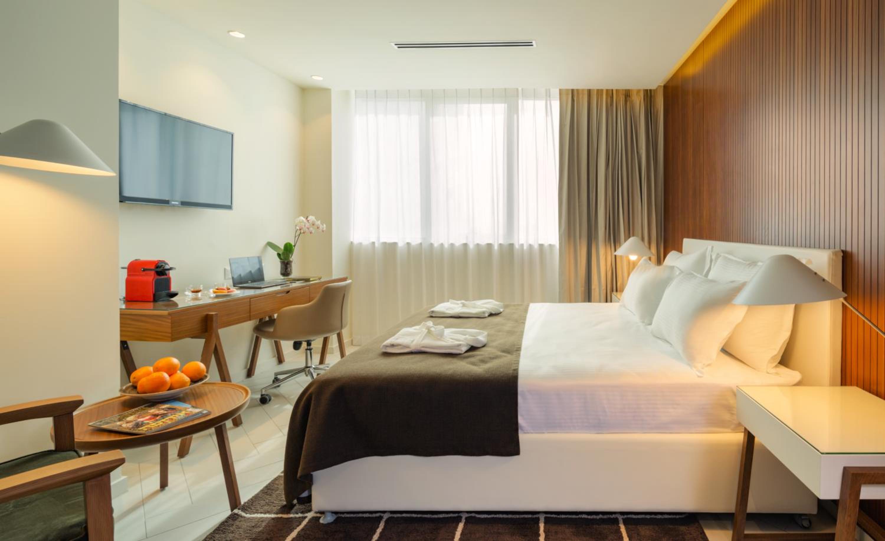 Executive Room