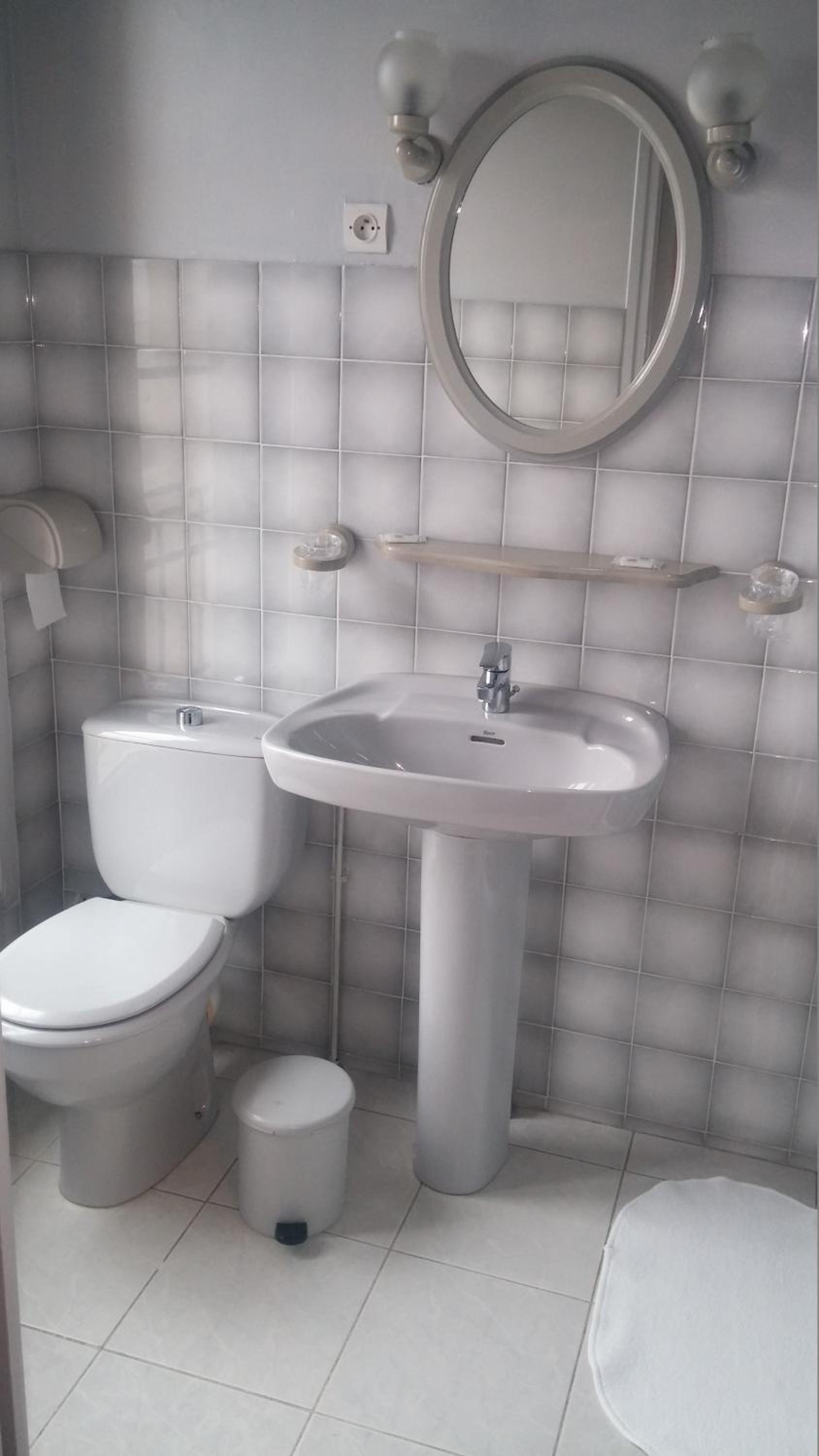 Triple Room - Photo 1